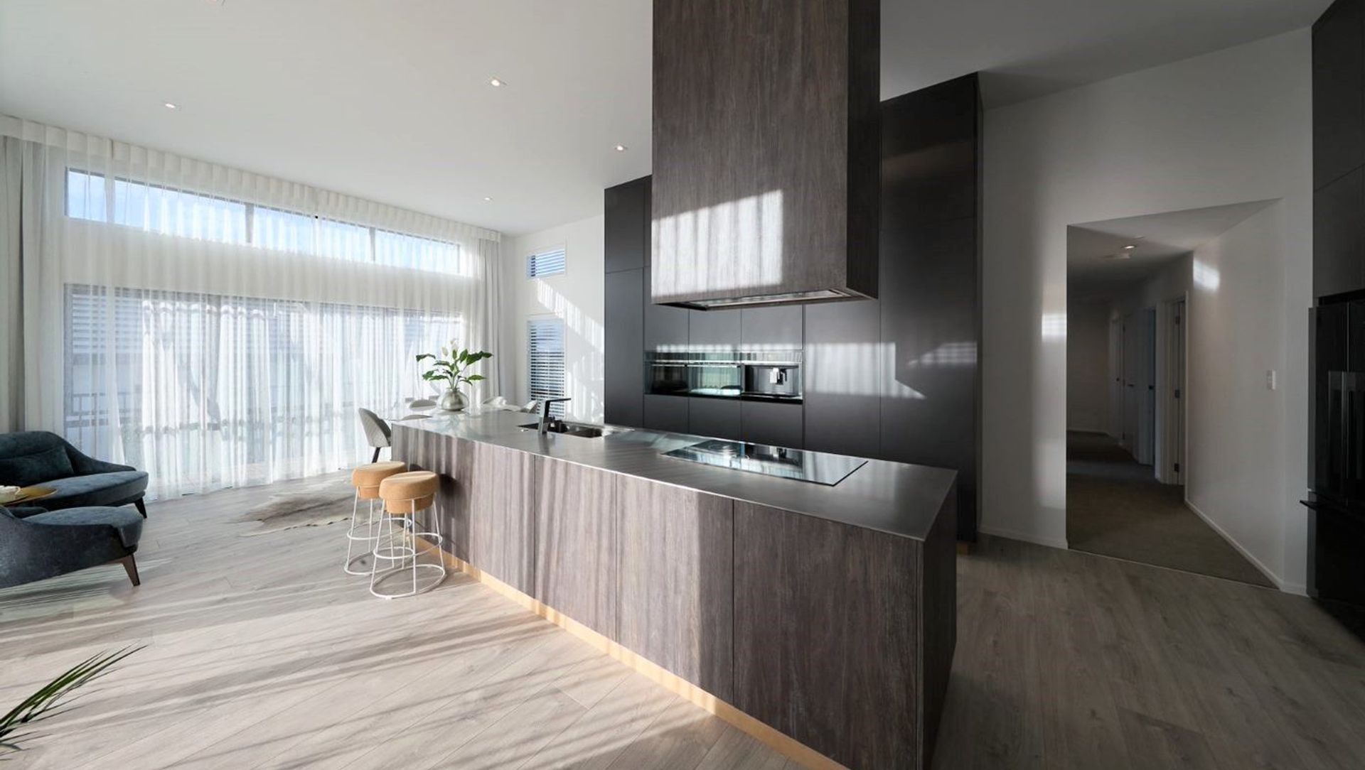 Melamine Trio Triumphs banner