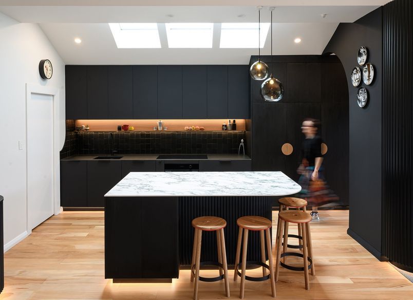 A new geometry of living