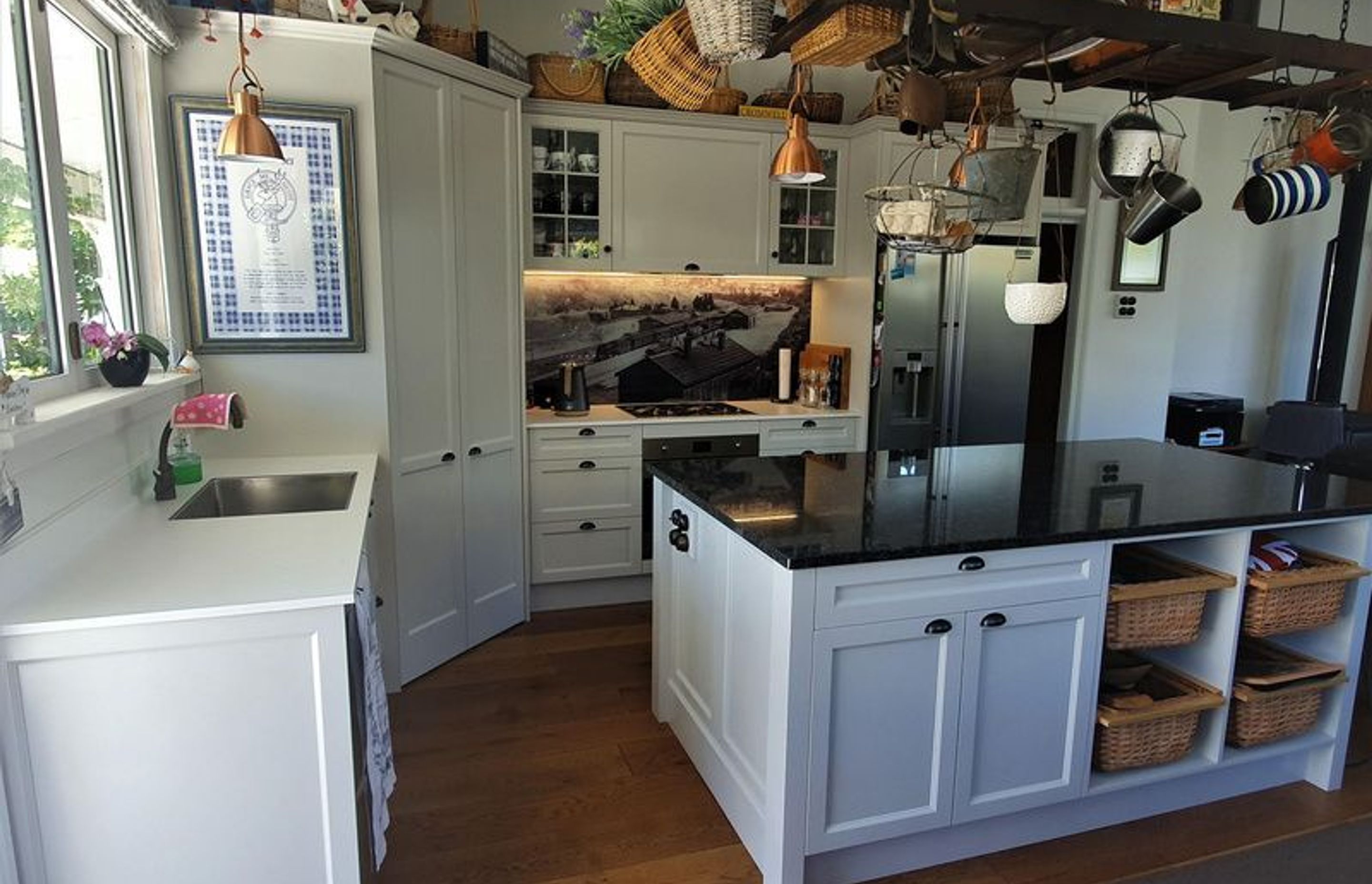Cape cod style kitchen joinery in Dunedin