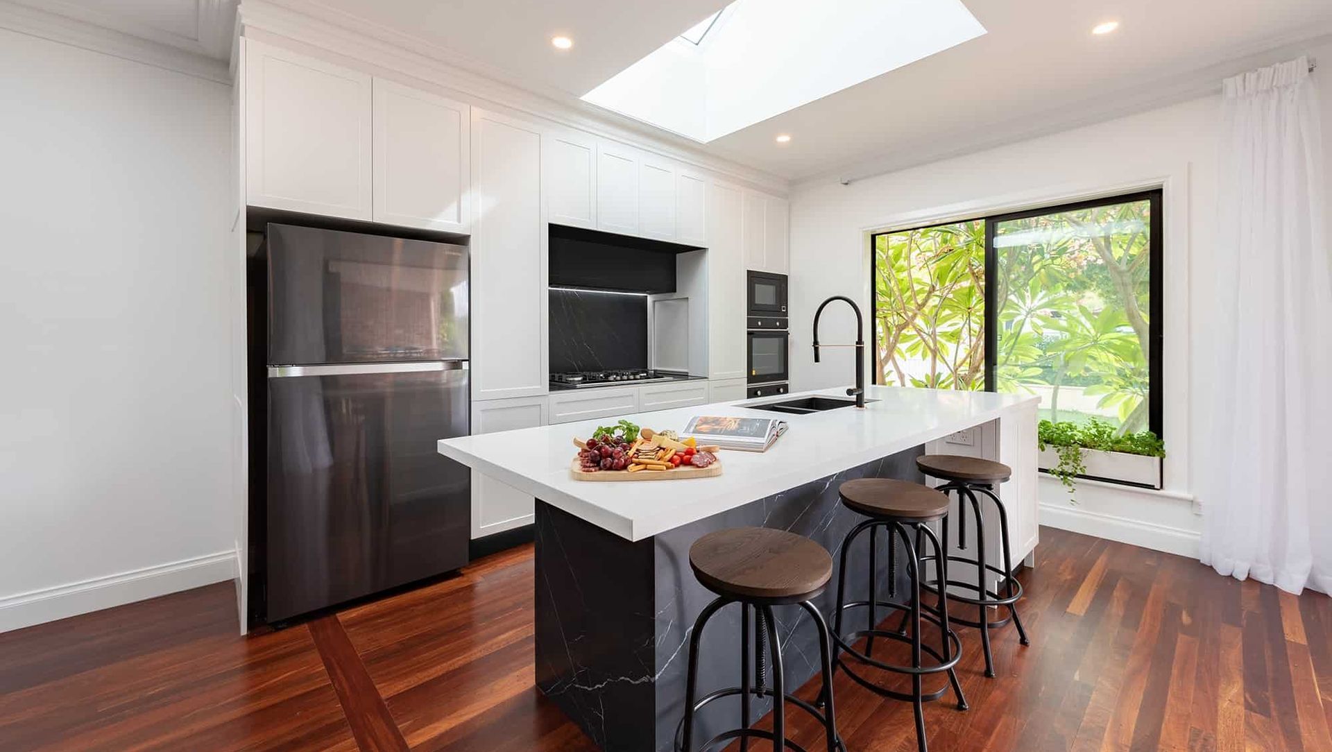 Barnes Kitchen banner