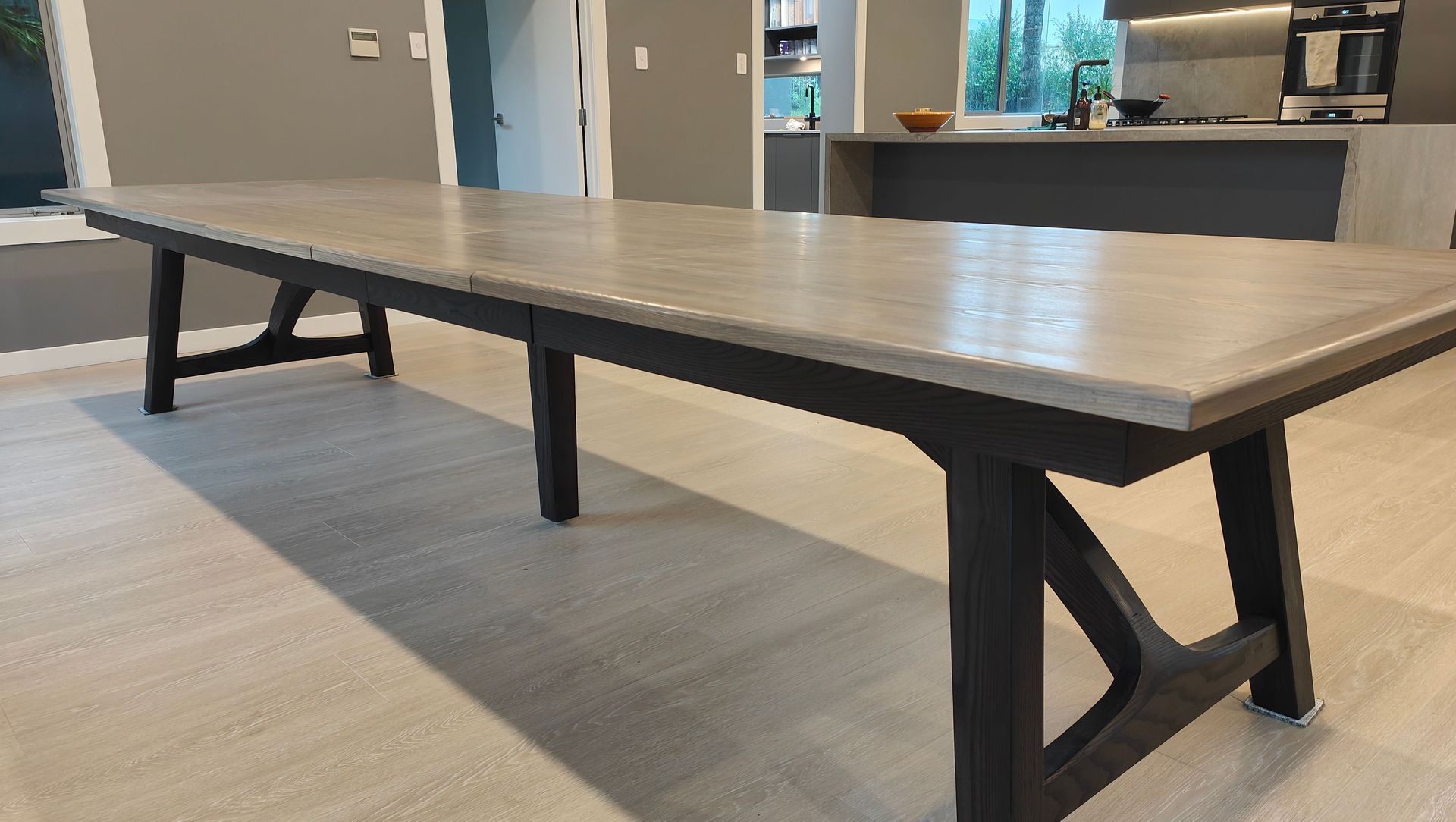 One of a kind table banner