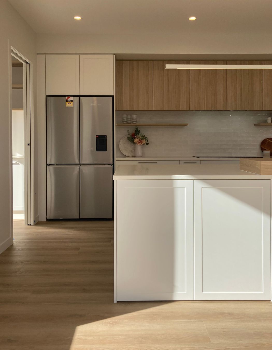 Profiled Doors and Feature Island Seating