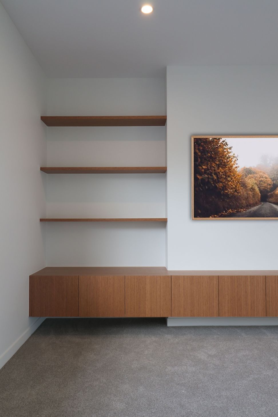 Profiled Doors and Feature Island Seating