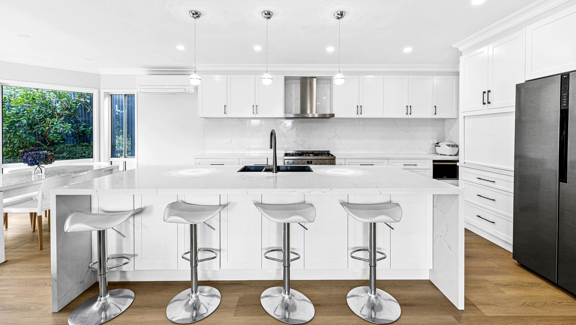Kellyville hampton style white kitchen banner