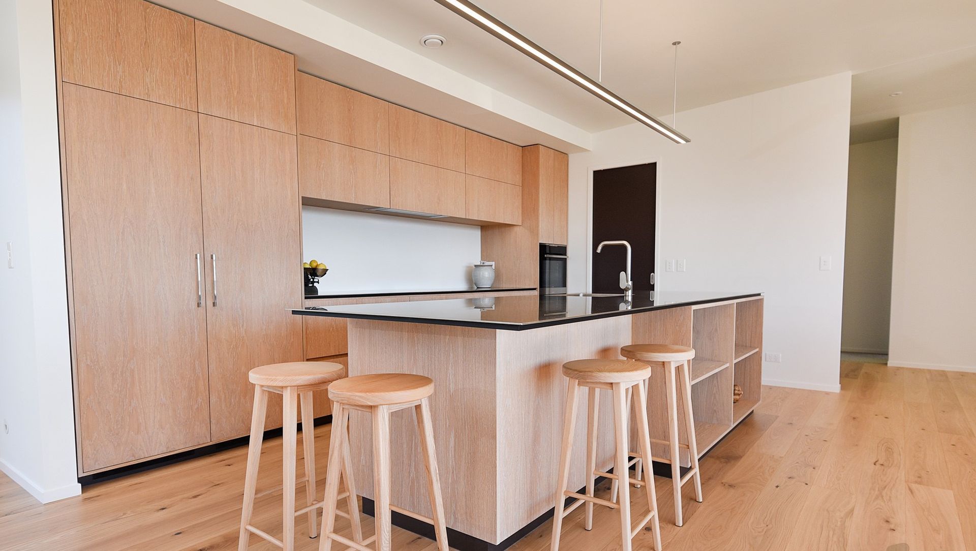 Woodgrain in Design banner