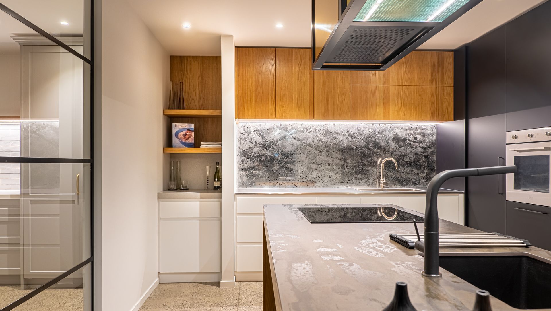 Marton Lee Showroom banner