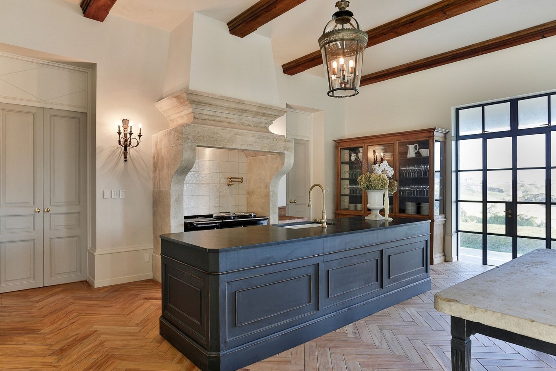Grand Traditional Kitchen Project