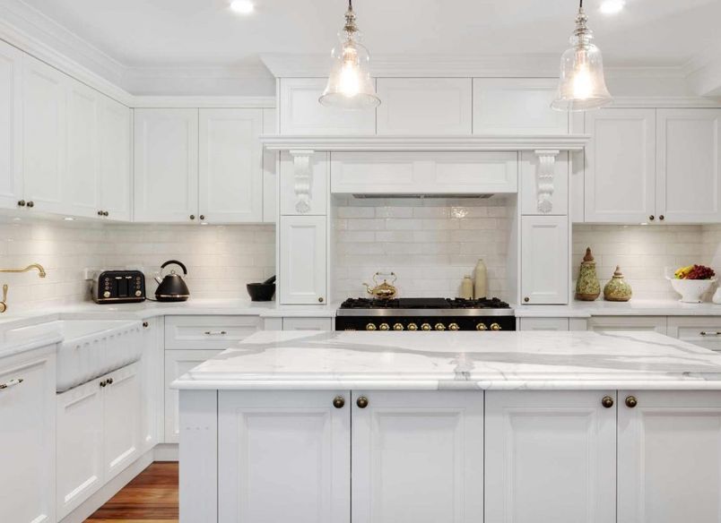 Classic French Provincial, Newtown