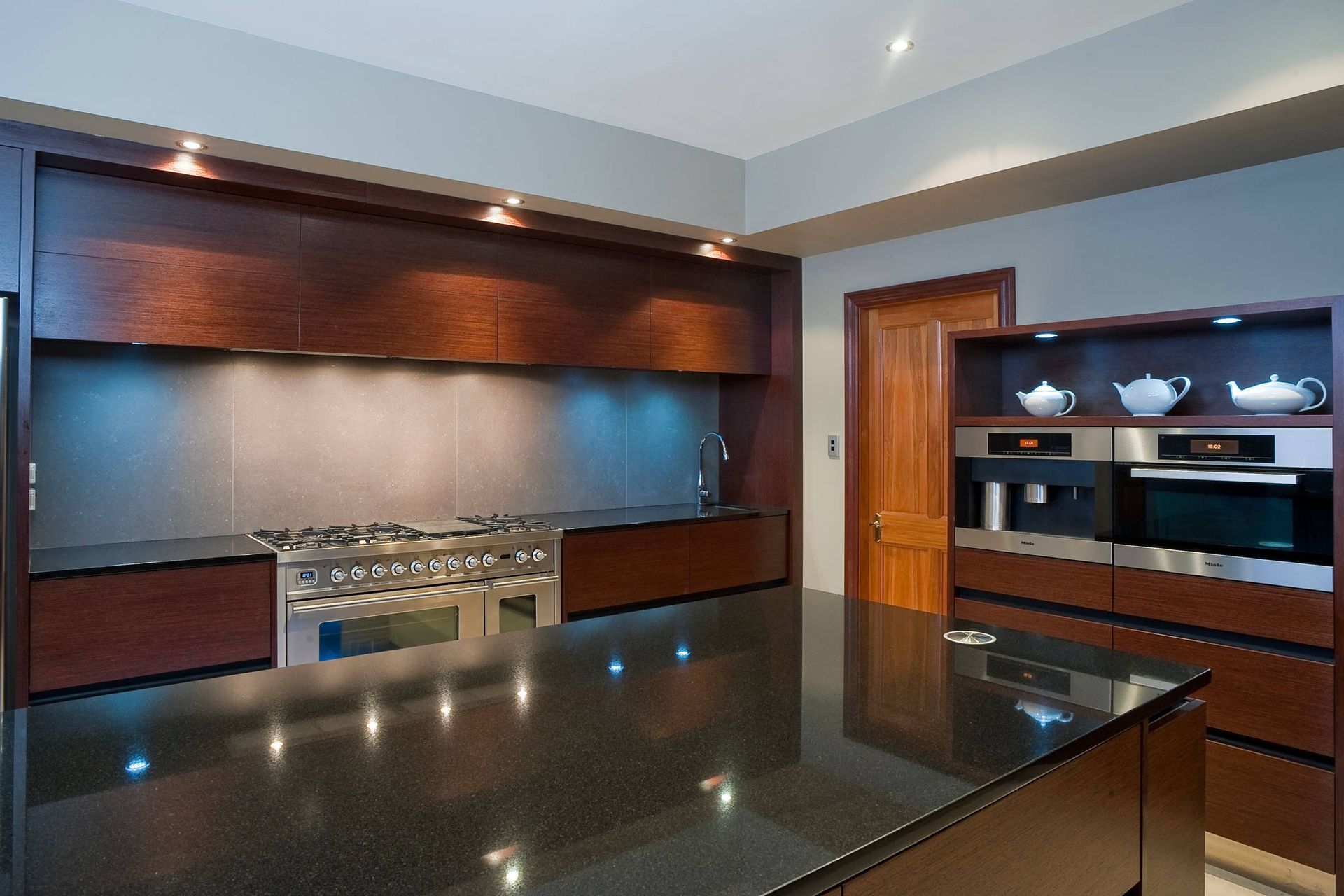 Natural Stone &amp; Timber