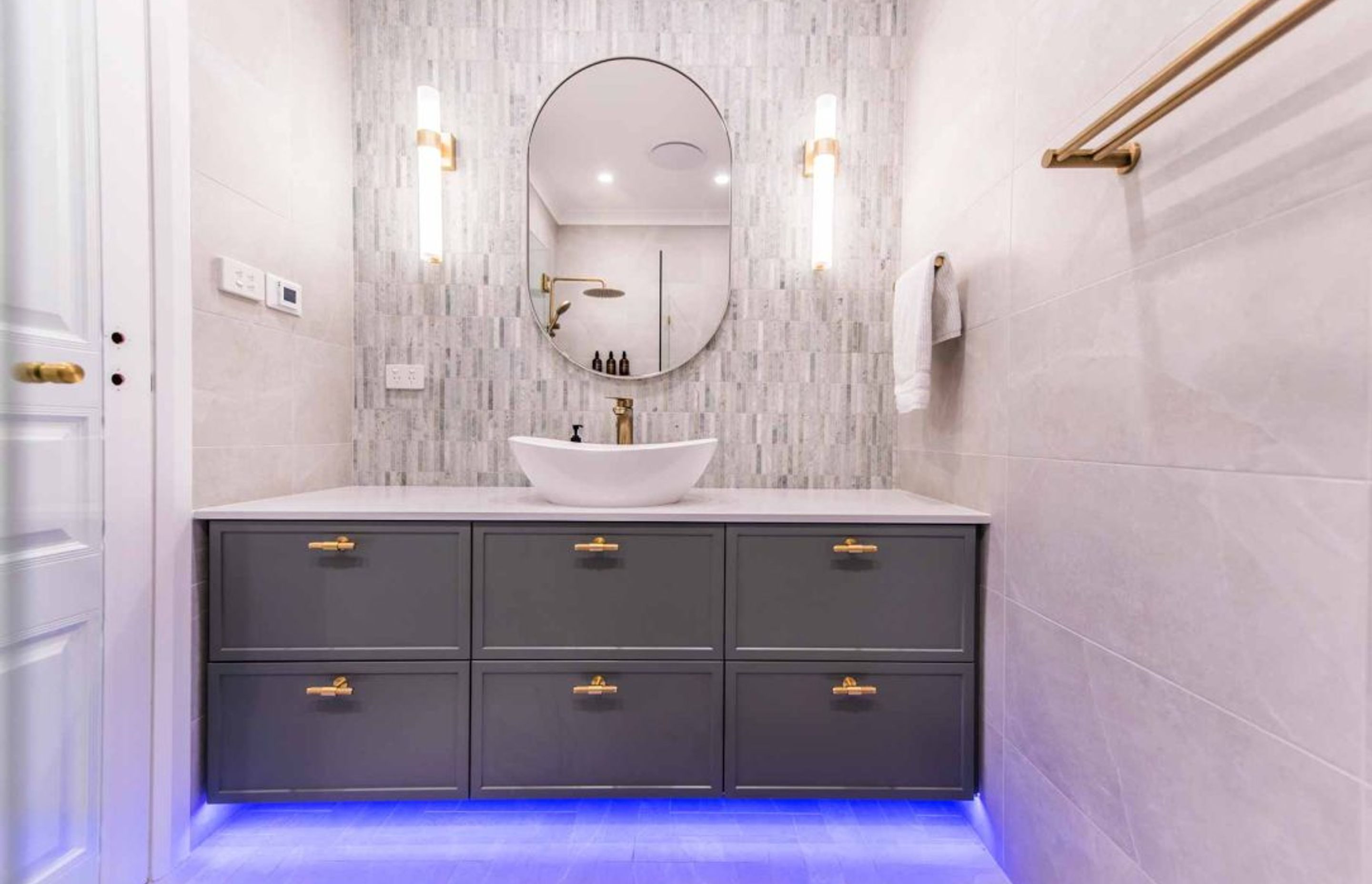 luxury-modern-bathrooms-premier-kitchens-renovation-6-vanity-1084x721.jpg
