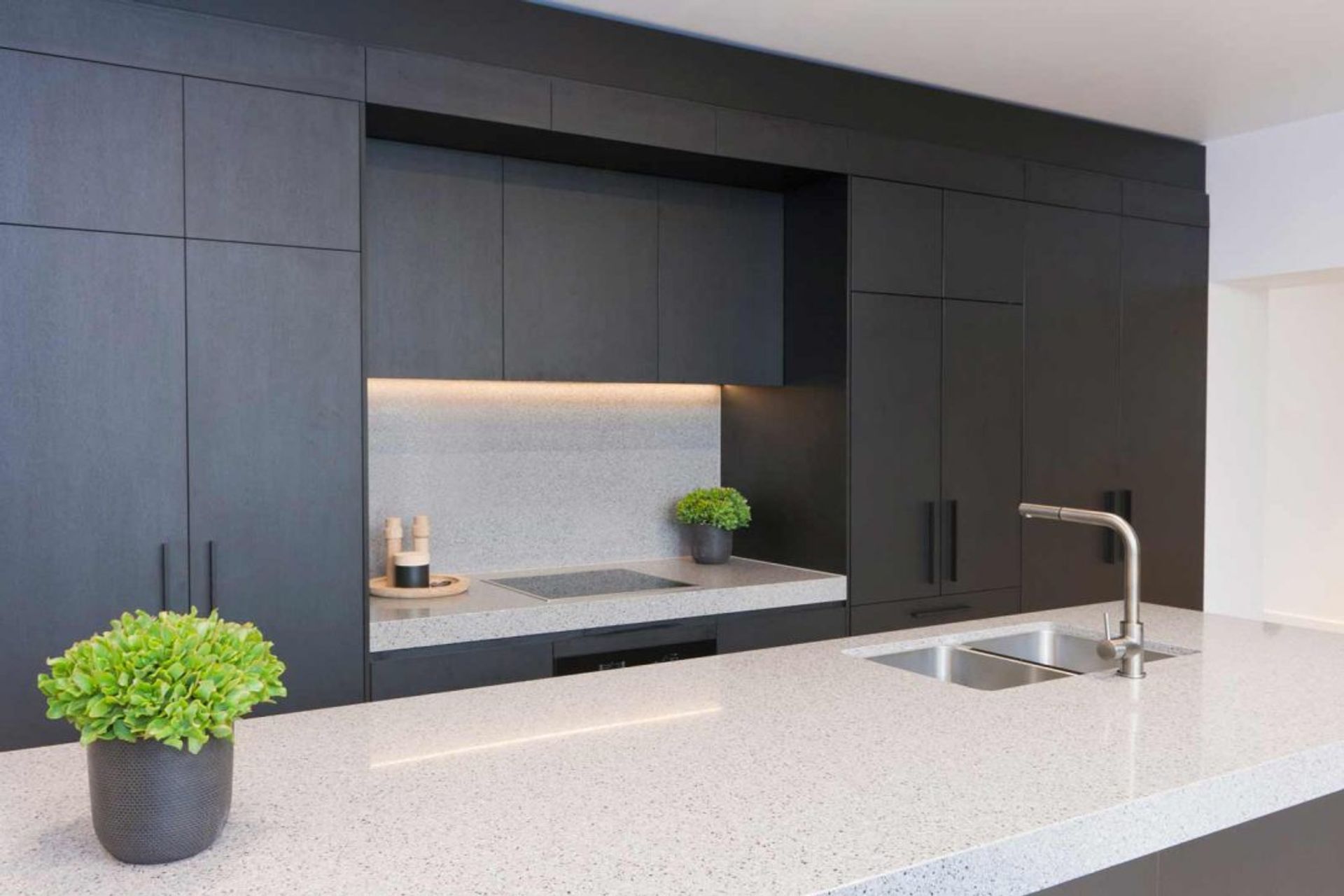 modern-black-kitchen-design-fisher-paykel-miele-polytec-cabinets-franke-sink-silestone-benchtop-3-1084x723.jpg