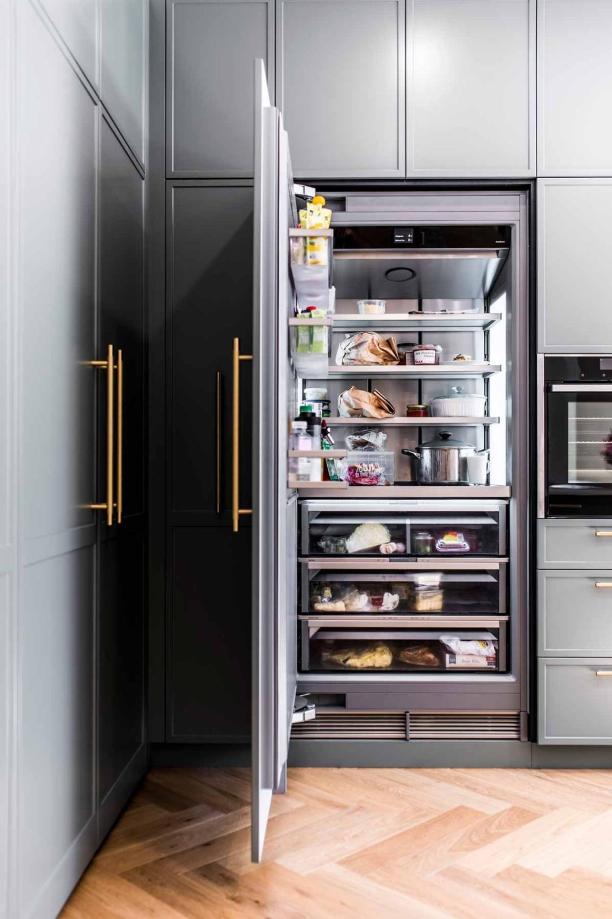 modern-luxury-kitchen-design-premier-kitchens-stone-benchtop-renovations-neff-appliances-11-liebherr-monolith-fridge-1084x1629.jpg