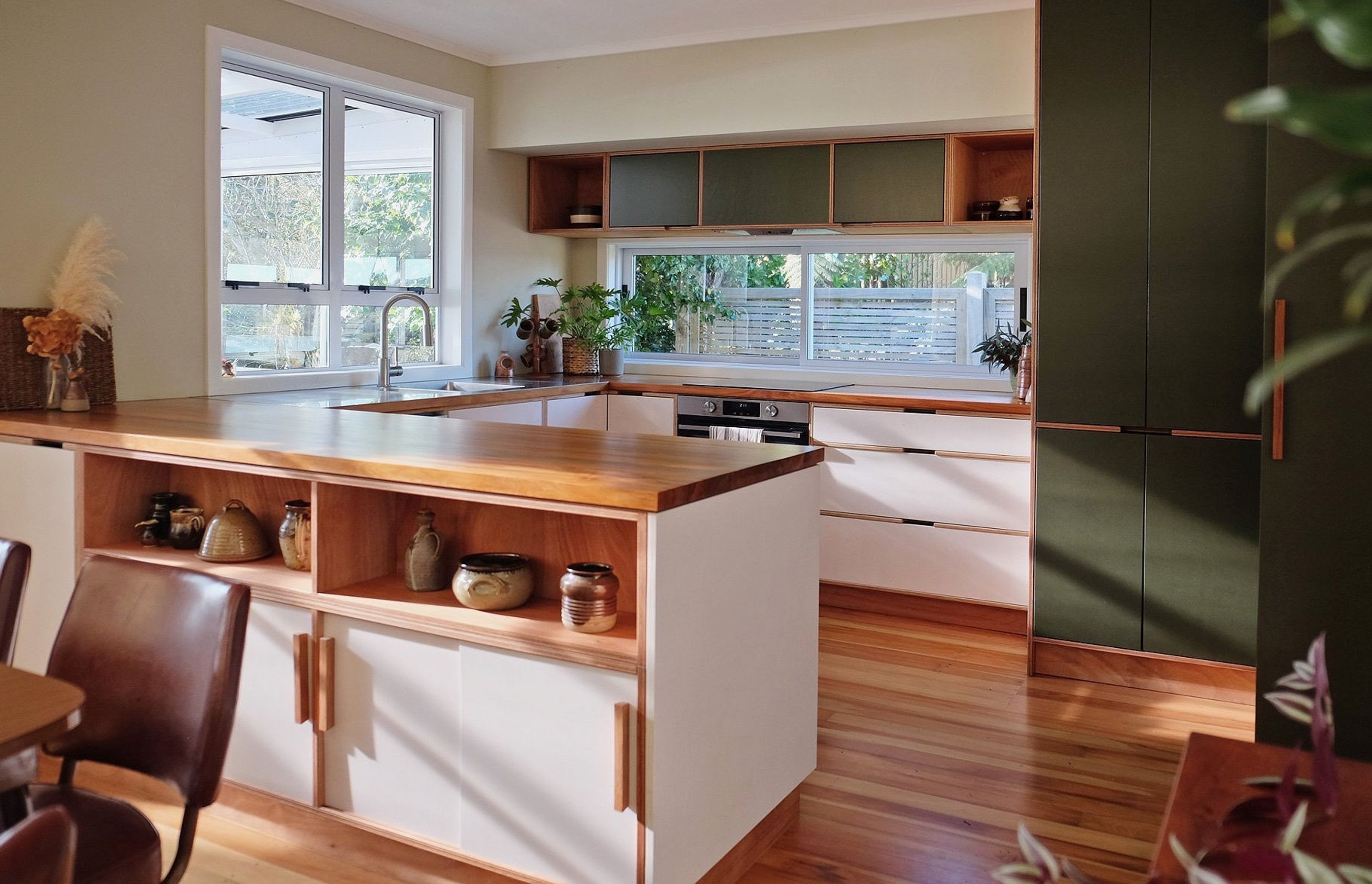 A New Retro Kitchen for Vintage Lovers