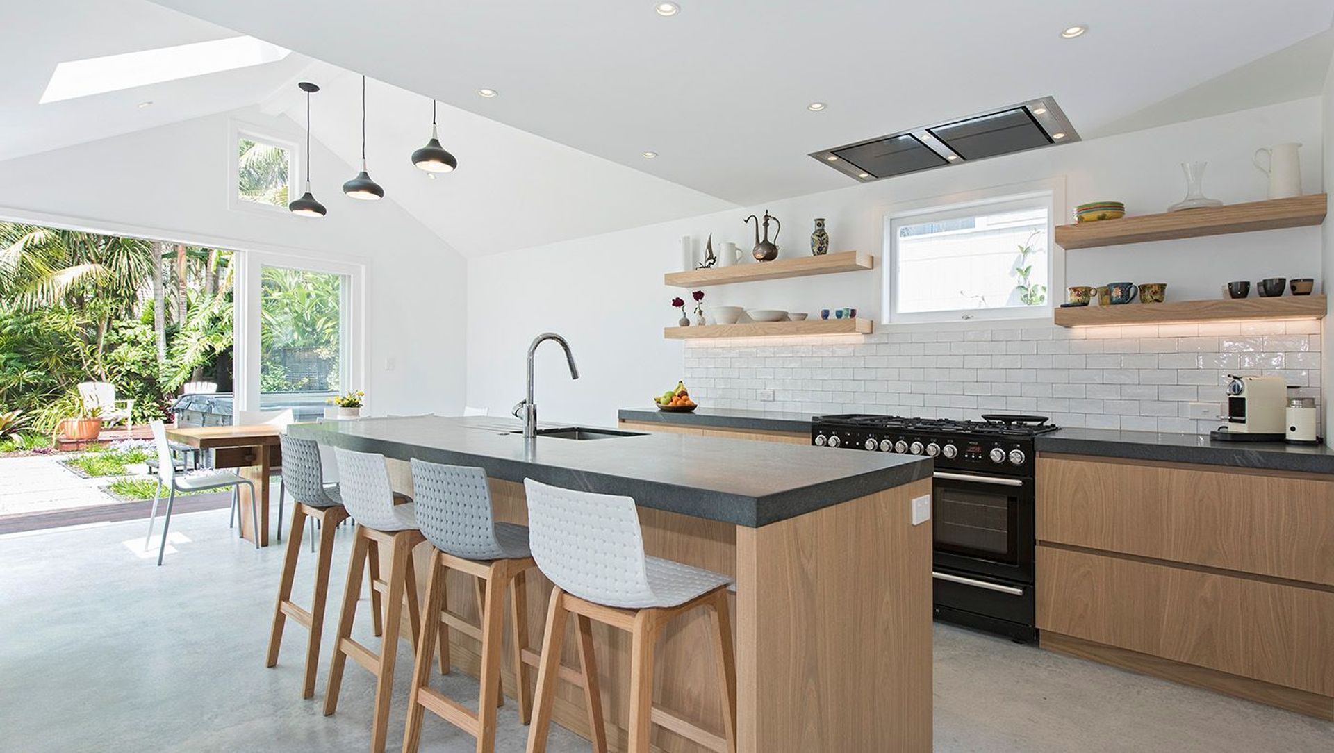 Devonport Cottage banner