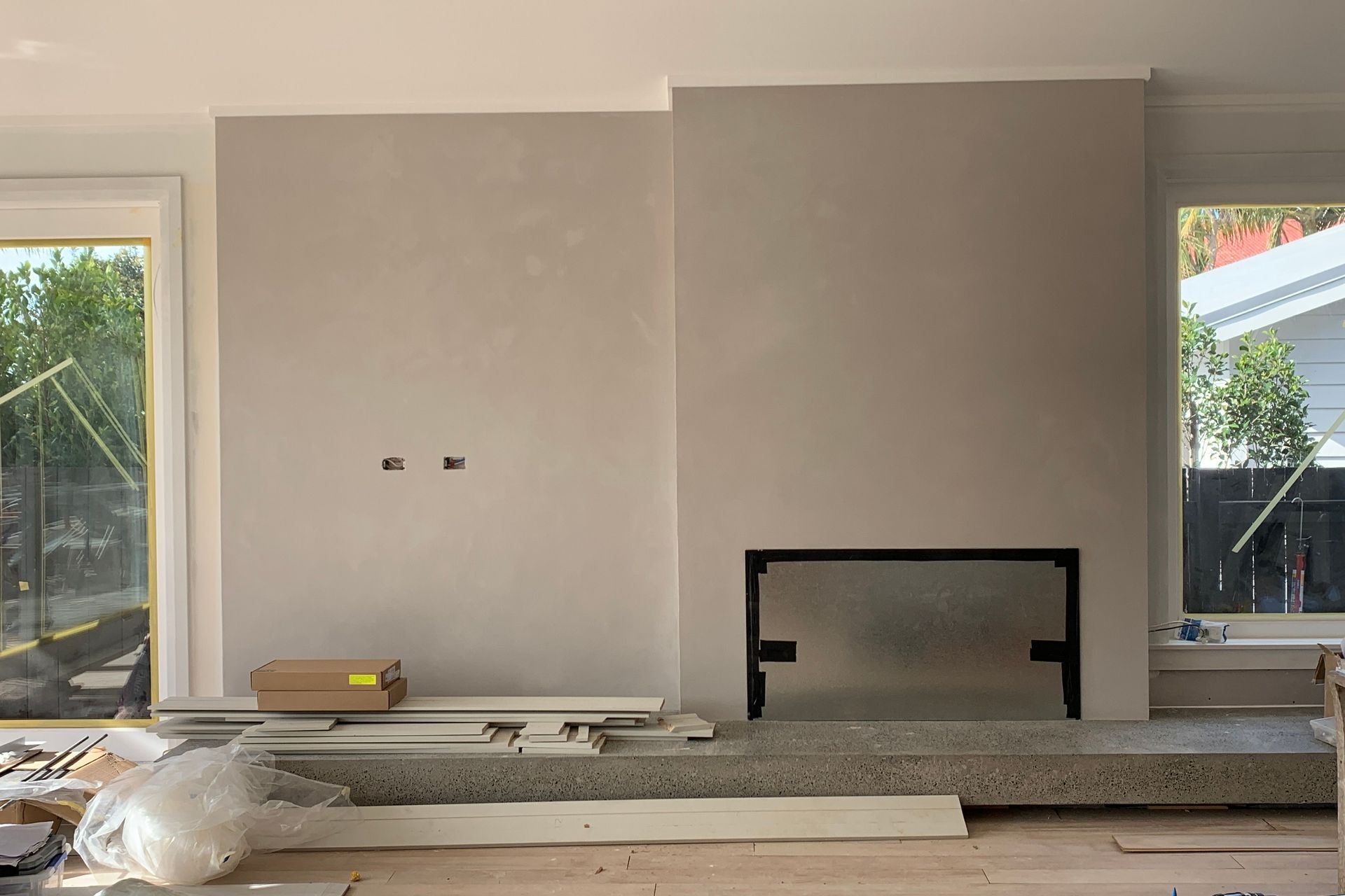 Fireplace &amp; Splashback - Venetian plaster