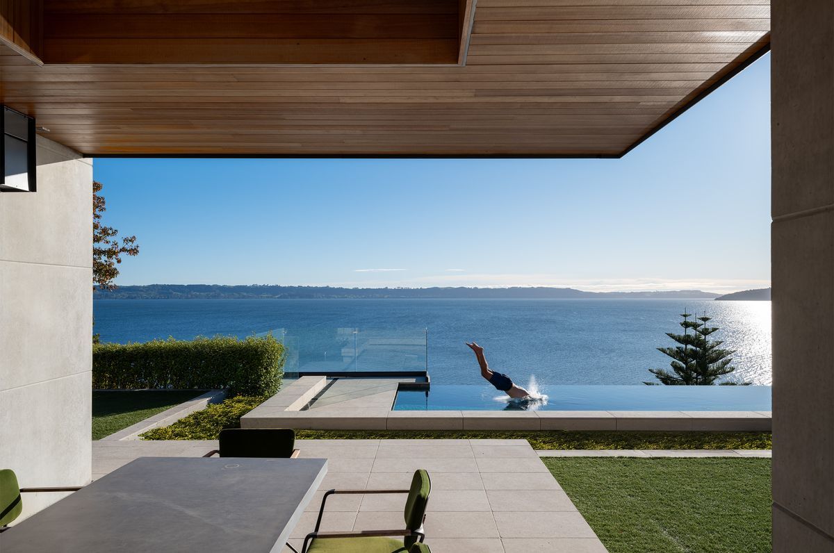 Lake Residence