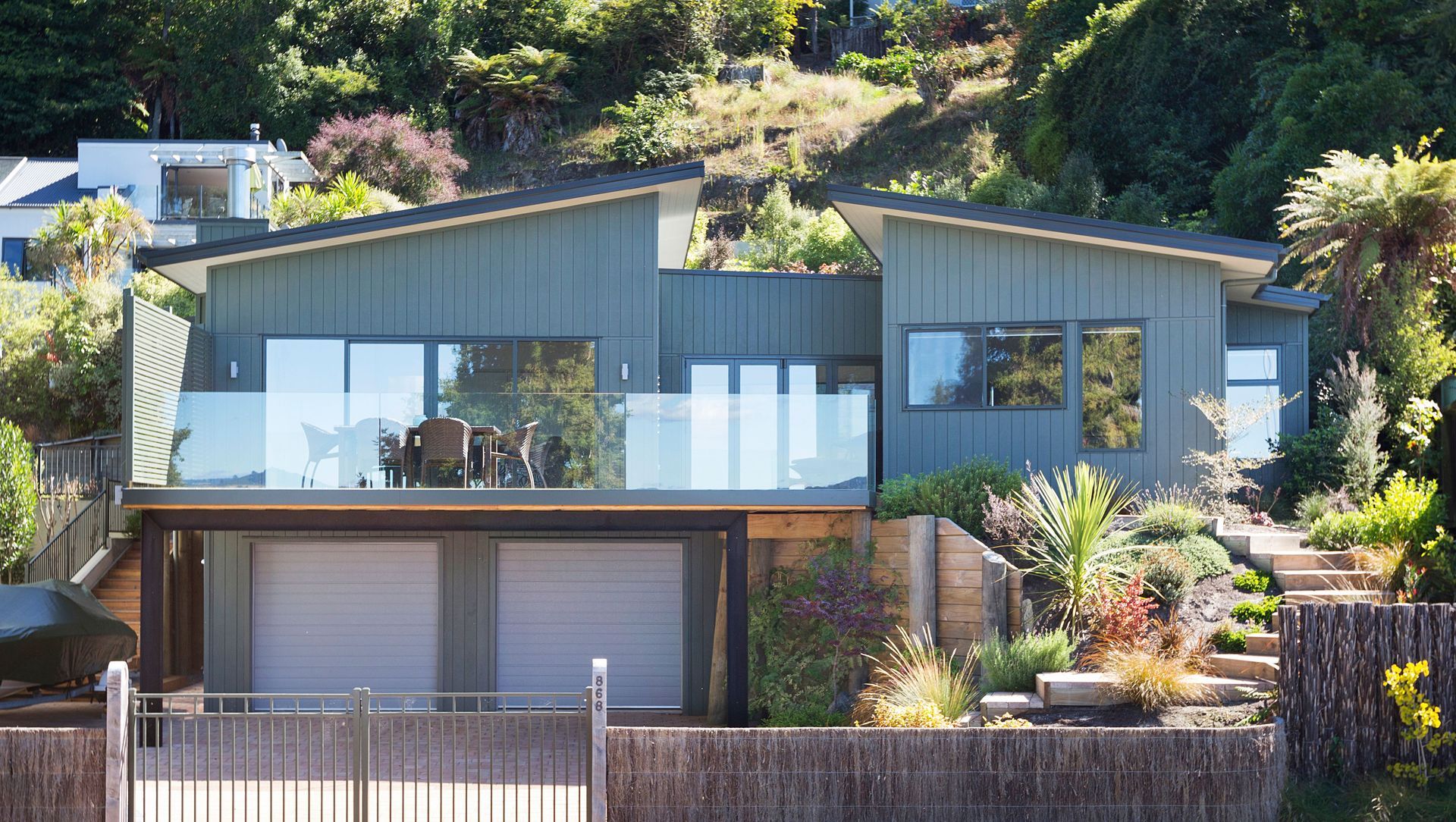 Little Acacia banner