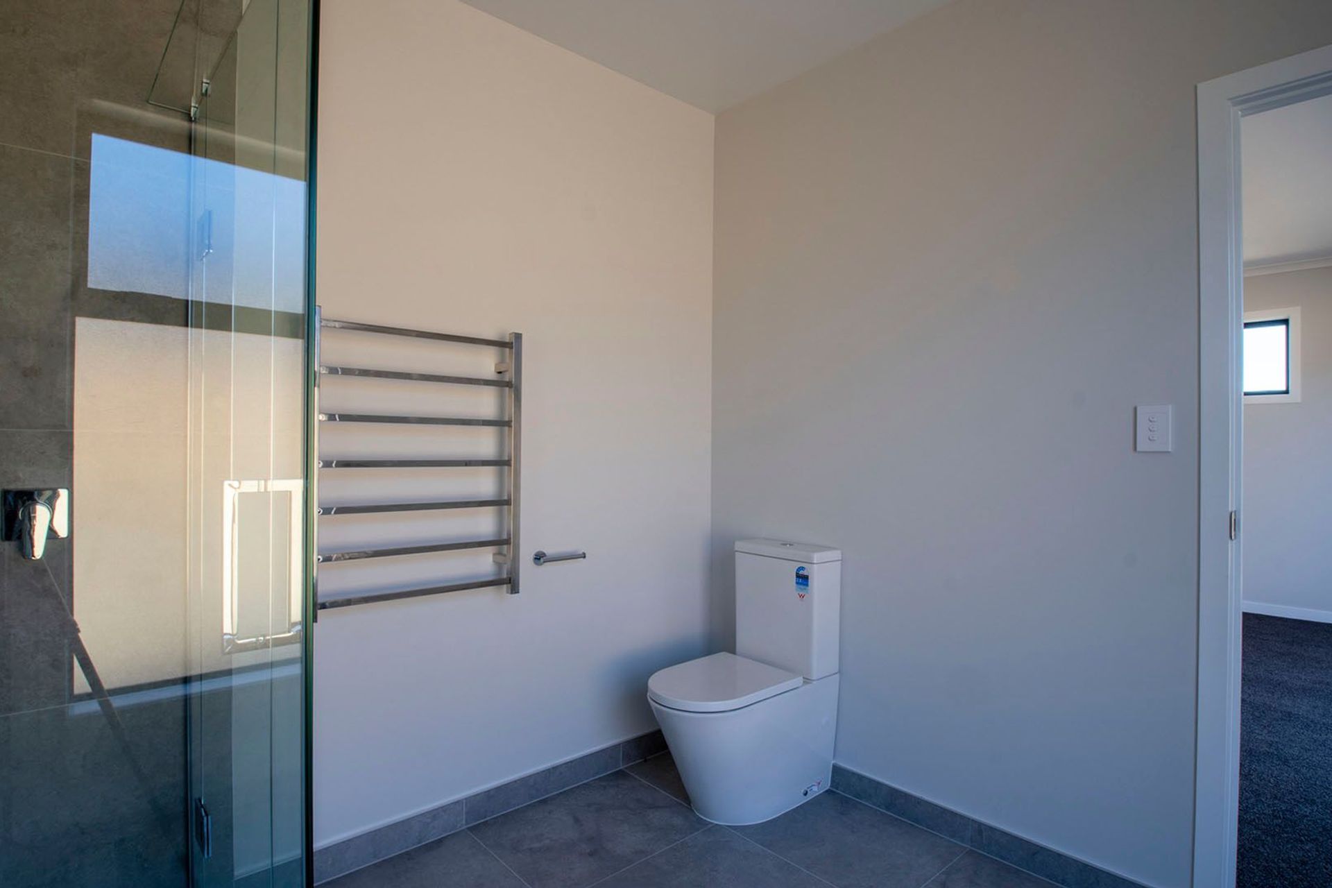 Lakeside, 45 Whites Way - Invest