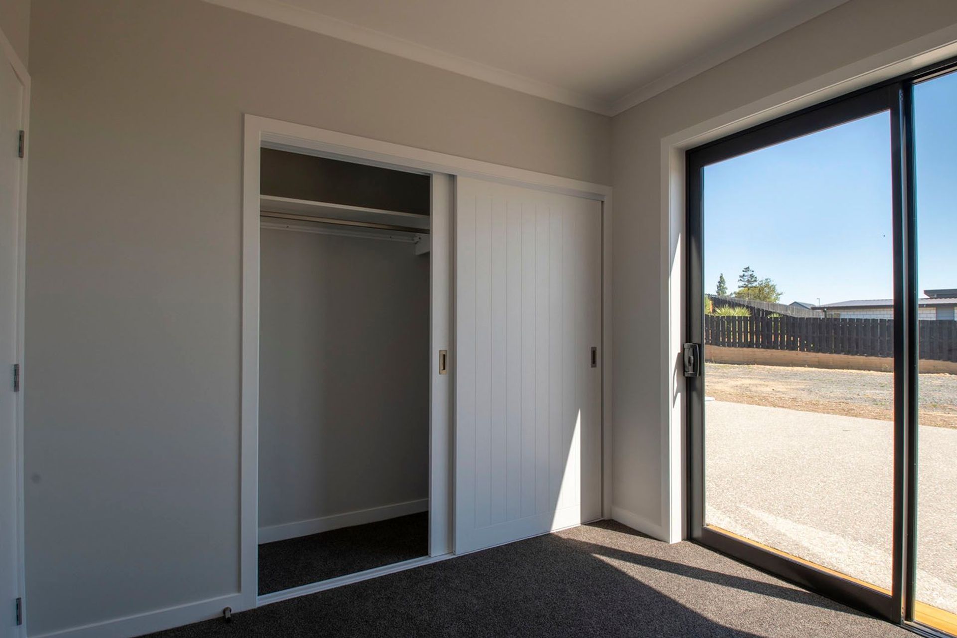 Lakeside, 45 Whites Way - Invest