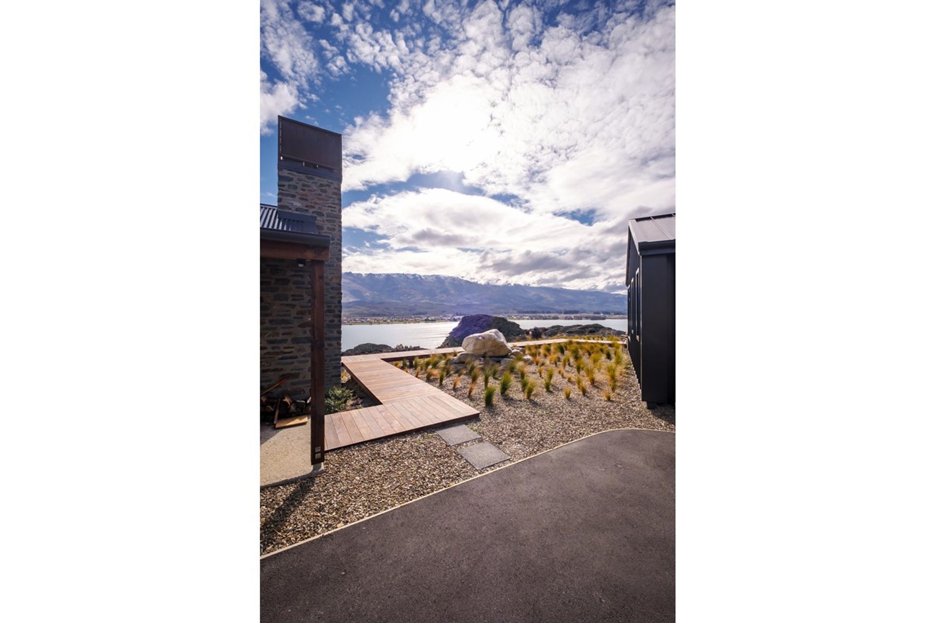 Lake Dunstan Residence