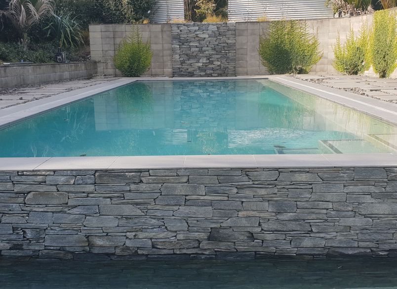 River Road (schist features)