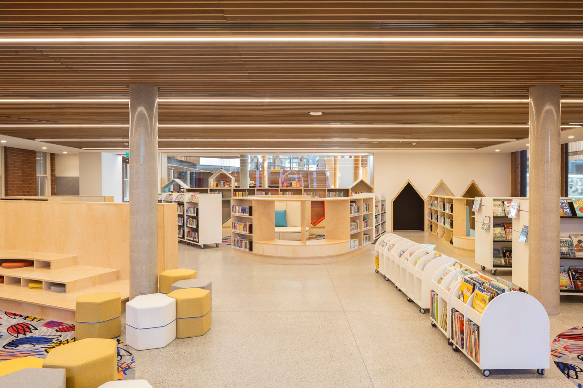 Photography: John Gollings, Brett Boardman, Tom Roe