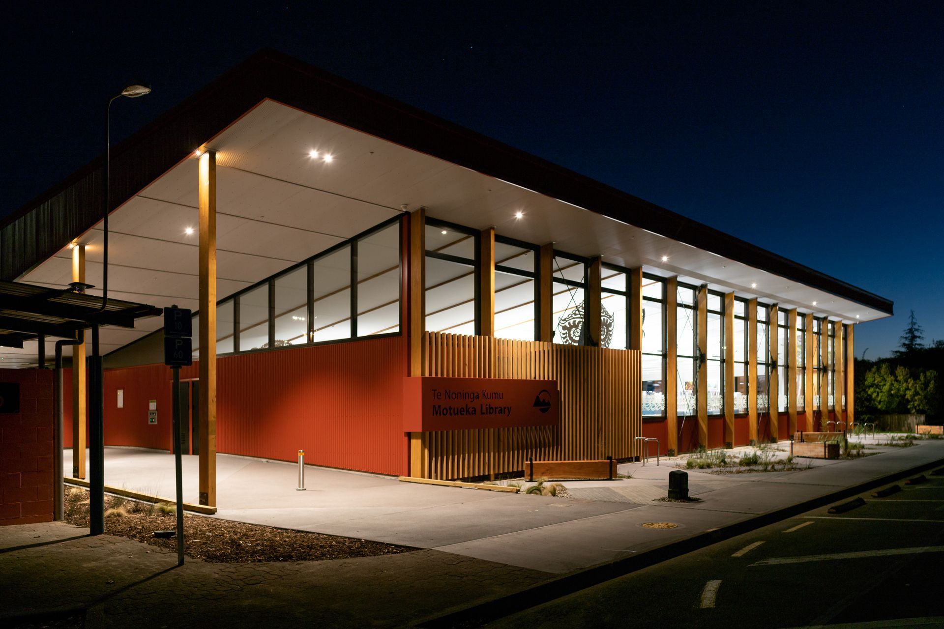 Motueka Library