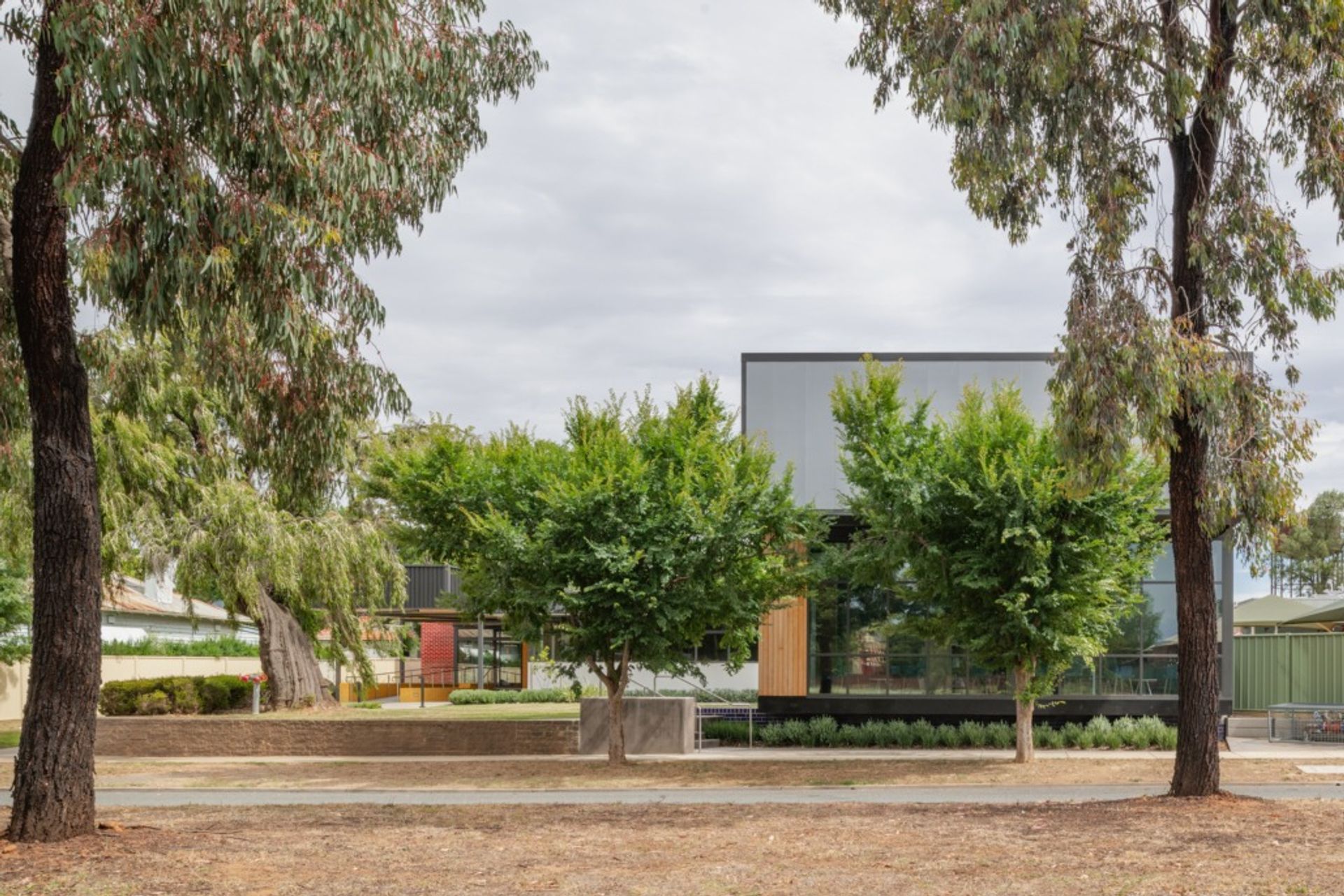 Tatura Library