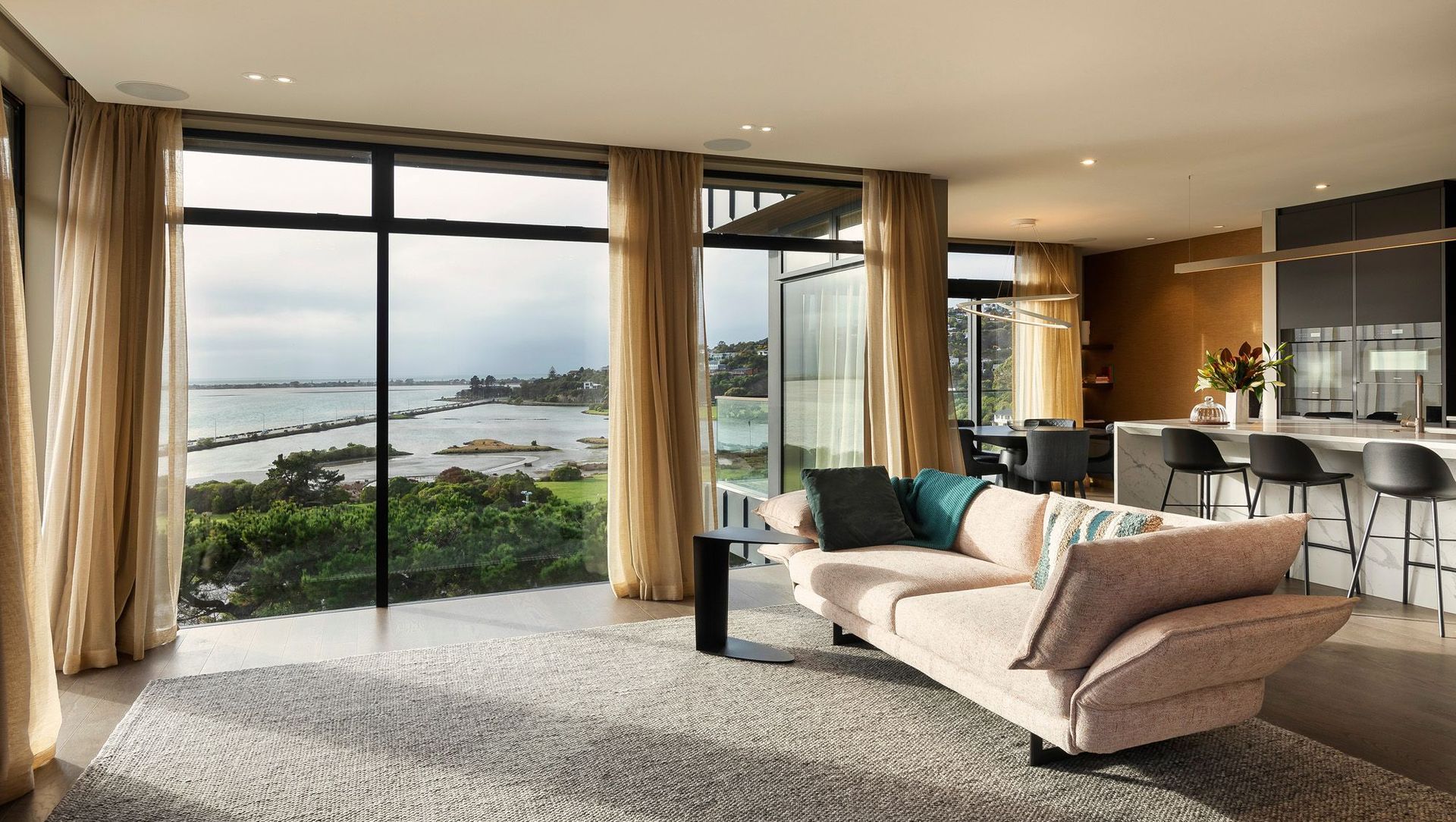 Mt Pleasant Road banner