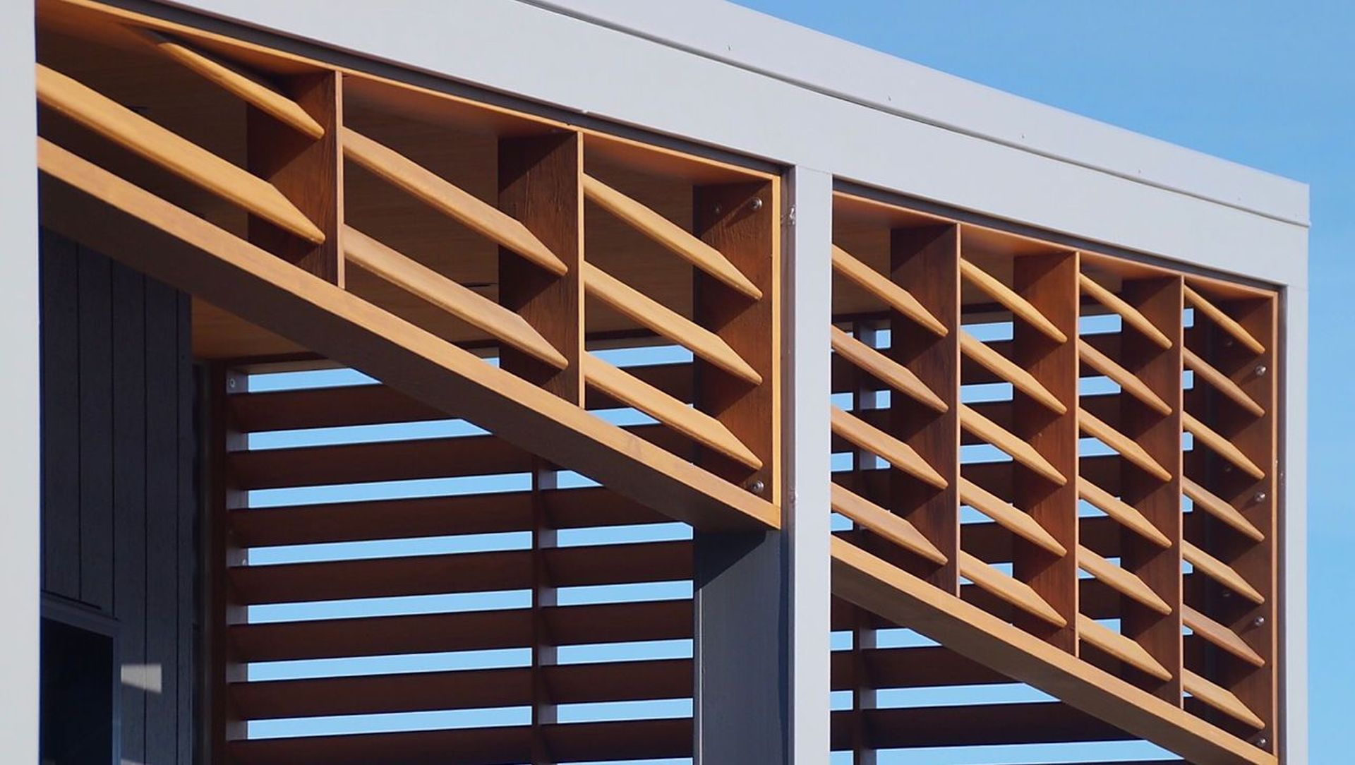 Feature Walls & Louvers banner