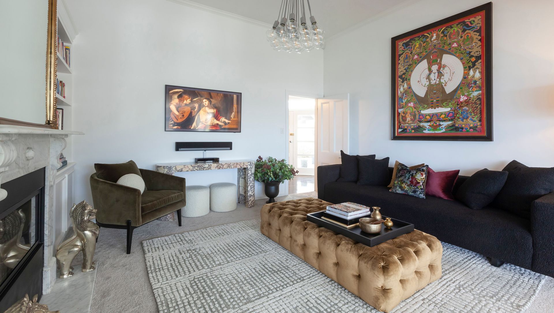 Elegant Simplicity, a spacious living room with a timeless modern design mixing modern and classic furniture.