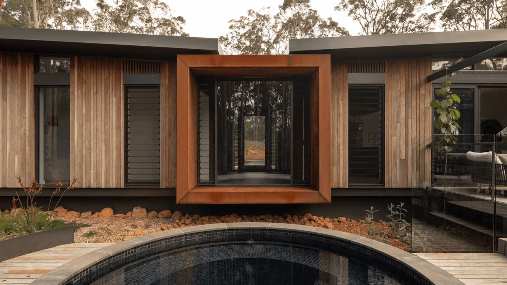Suzanne Hunt Architect Interview - Treehouse Margaret River video