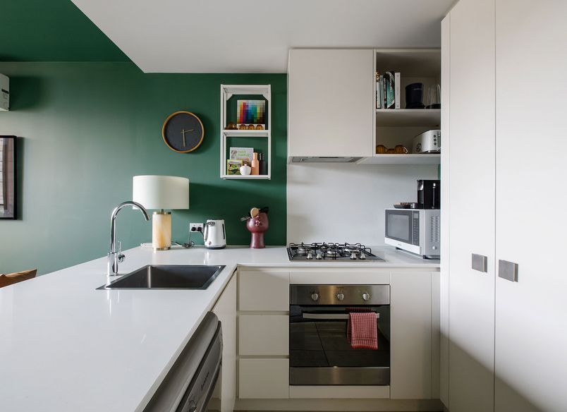 Green unusual airbnb