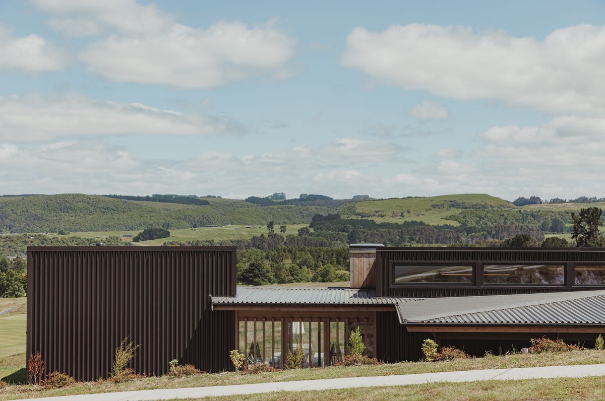 Kinloch Bridge House