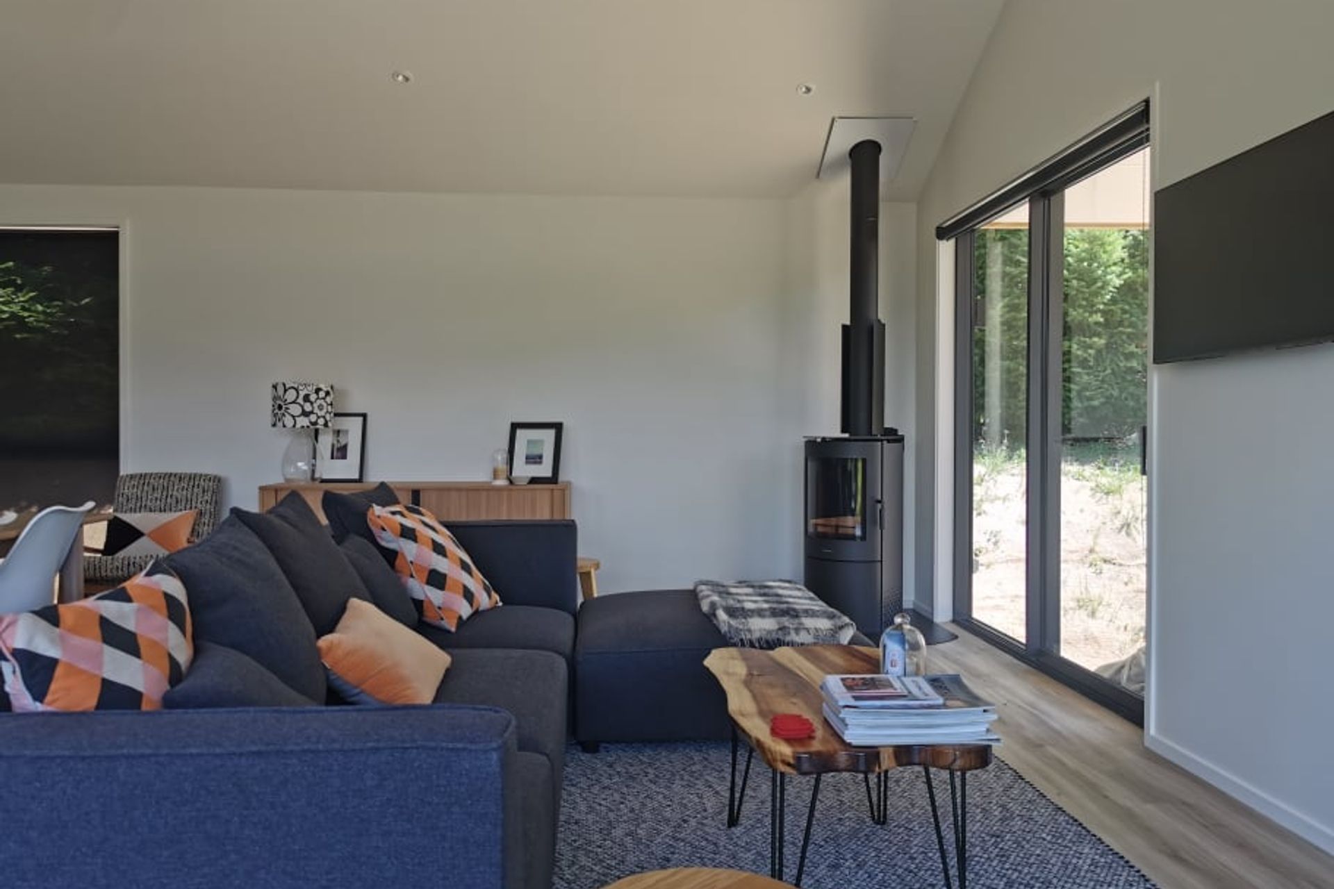 Masport Akaroa on steel plate hearth. Photo credit: David Busby