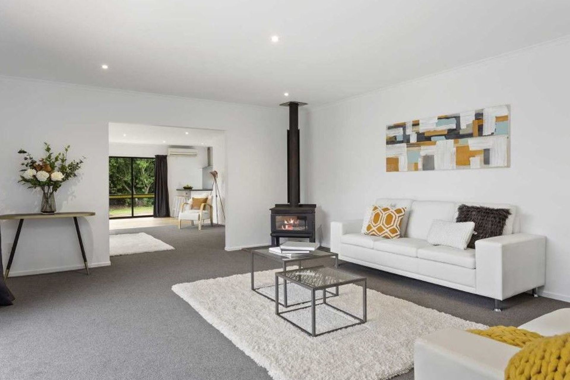 Masport R3000 leg. Photo Credit: Harcourts