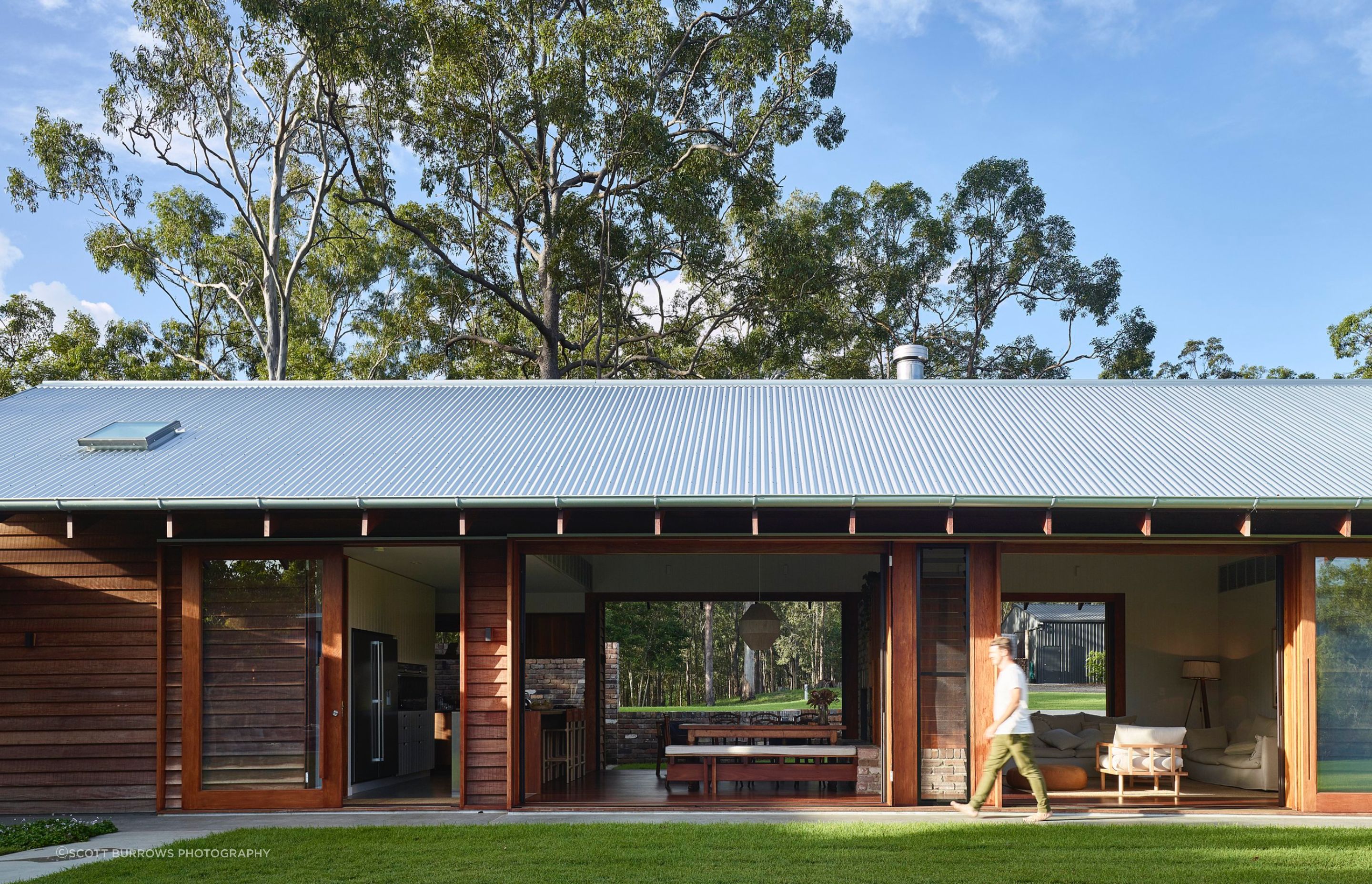 SG-Multivision-8000-DS-The-Greenhouse-Samford-Valley-QLD-Exterior-8.png