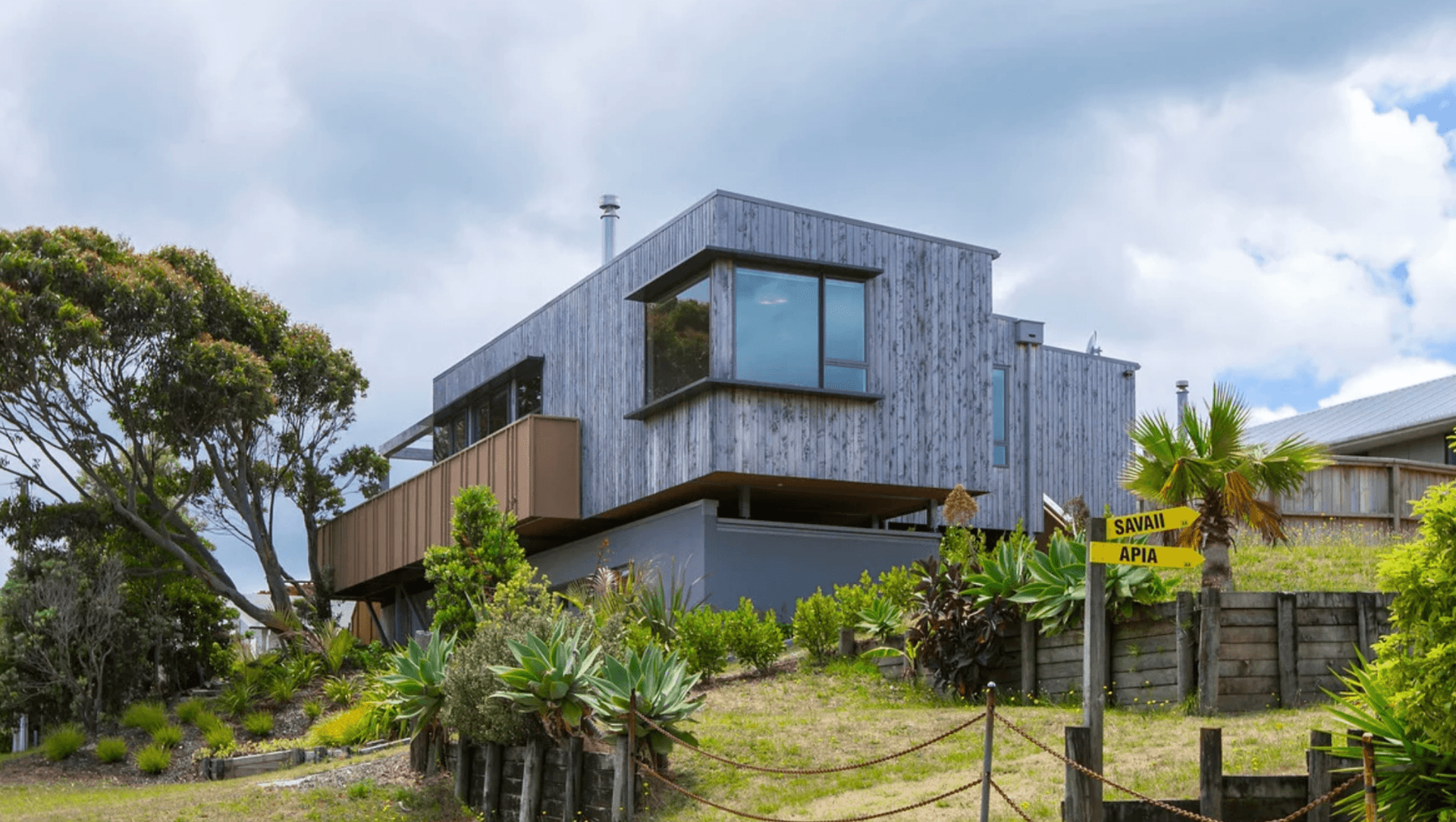 Whangapoua House banner