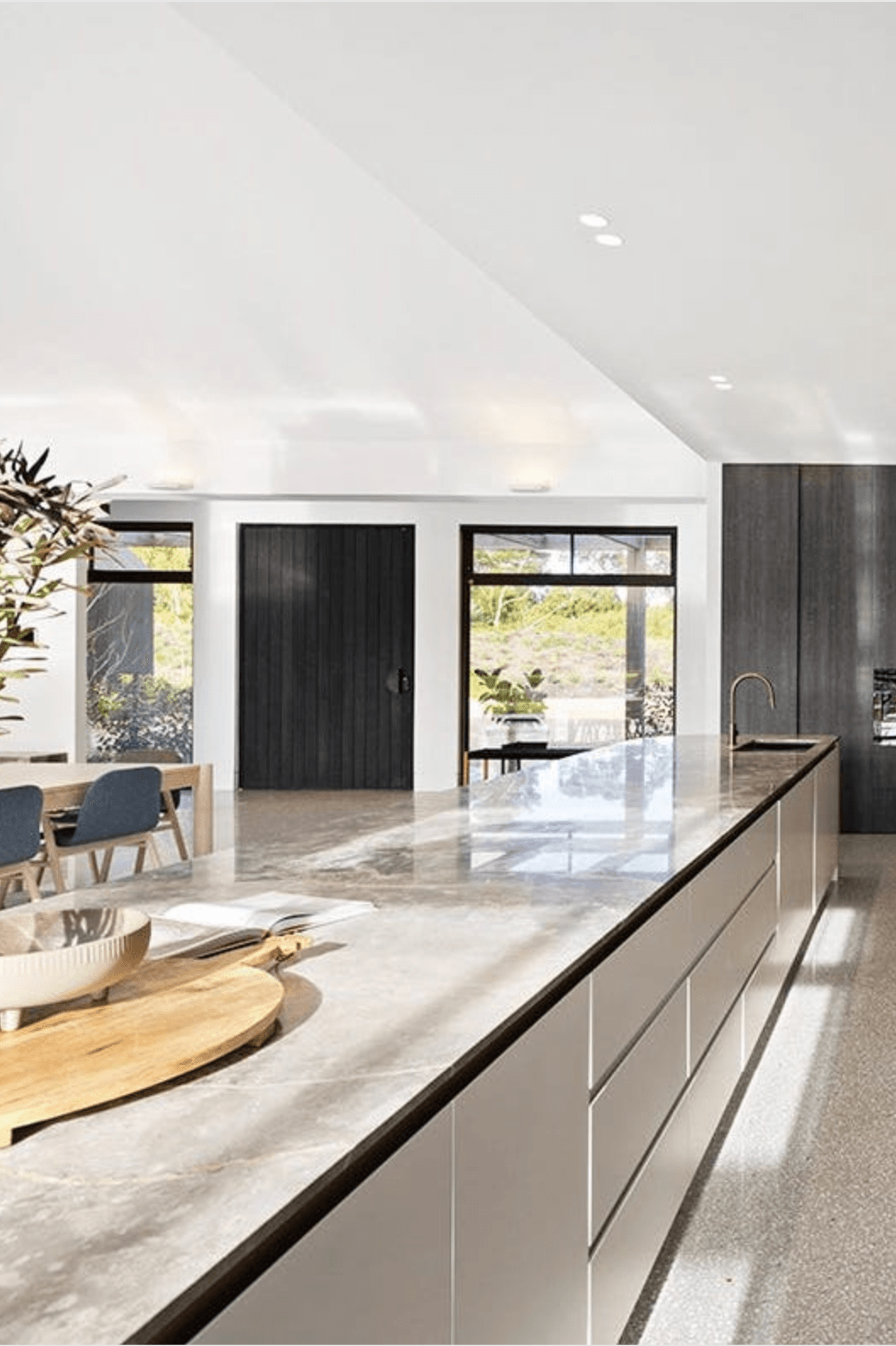 A kitchen fit for the royal family; fully-equiped with high quality finishes and luxury appliances