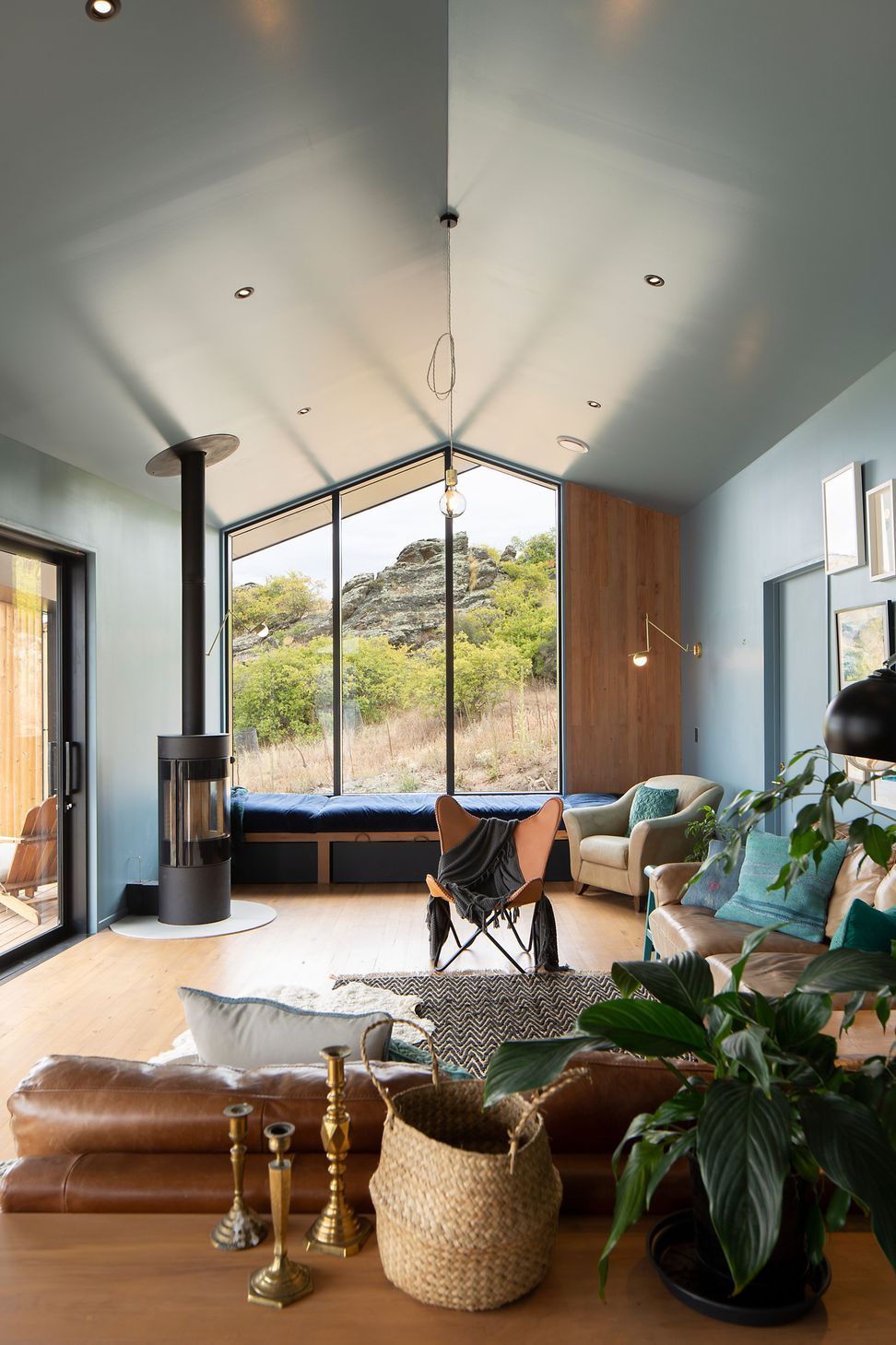 YHGTarras-CromwellRoad001.jpg