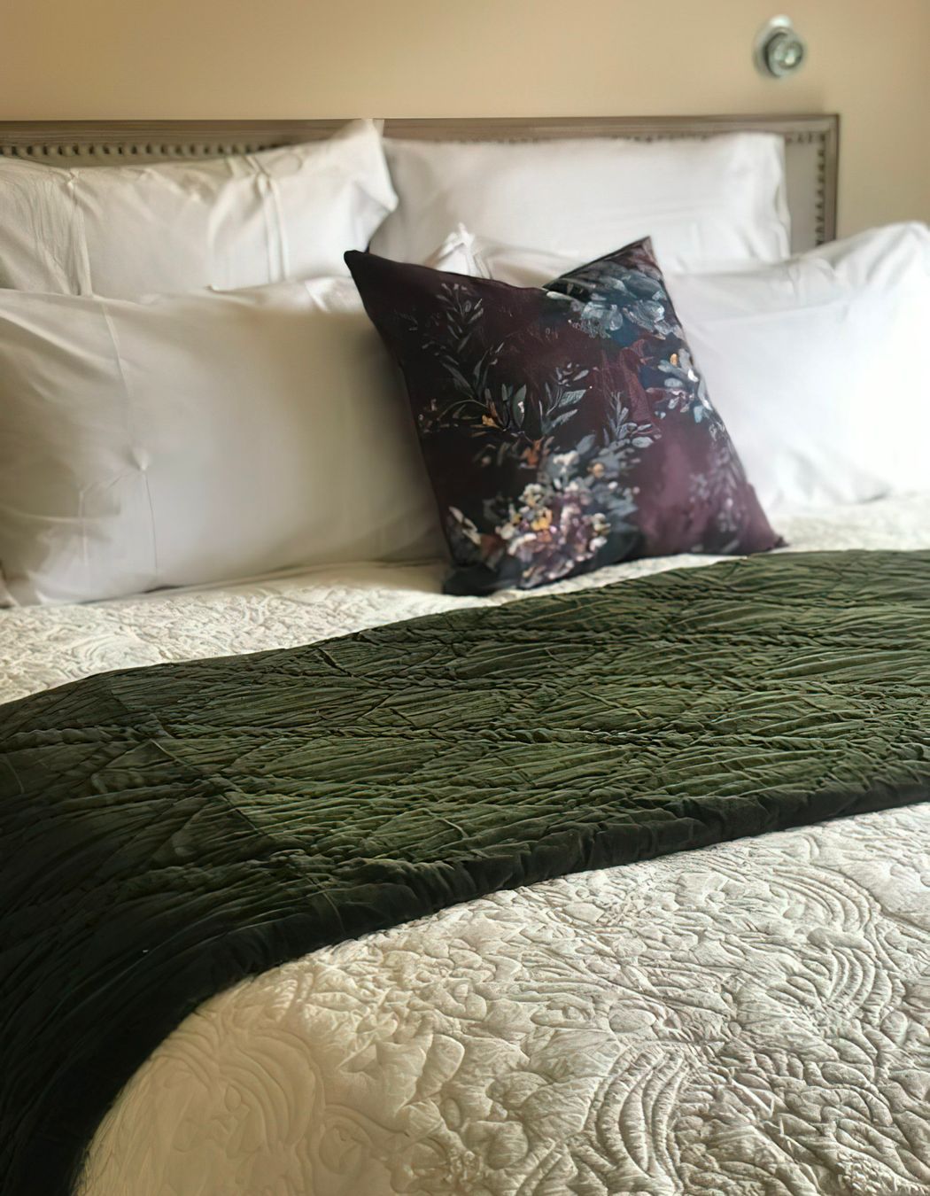 Interior Design - Middle Renwick Road