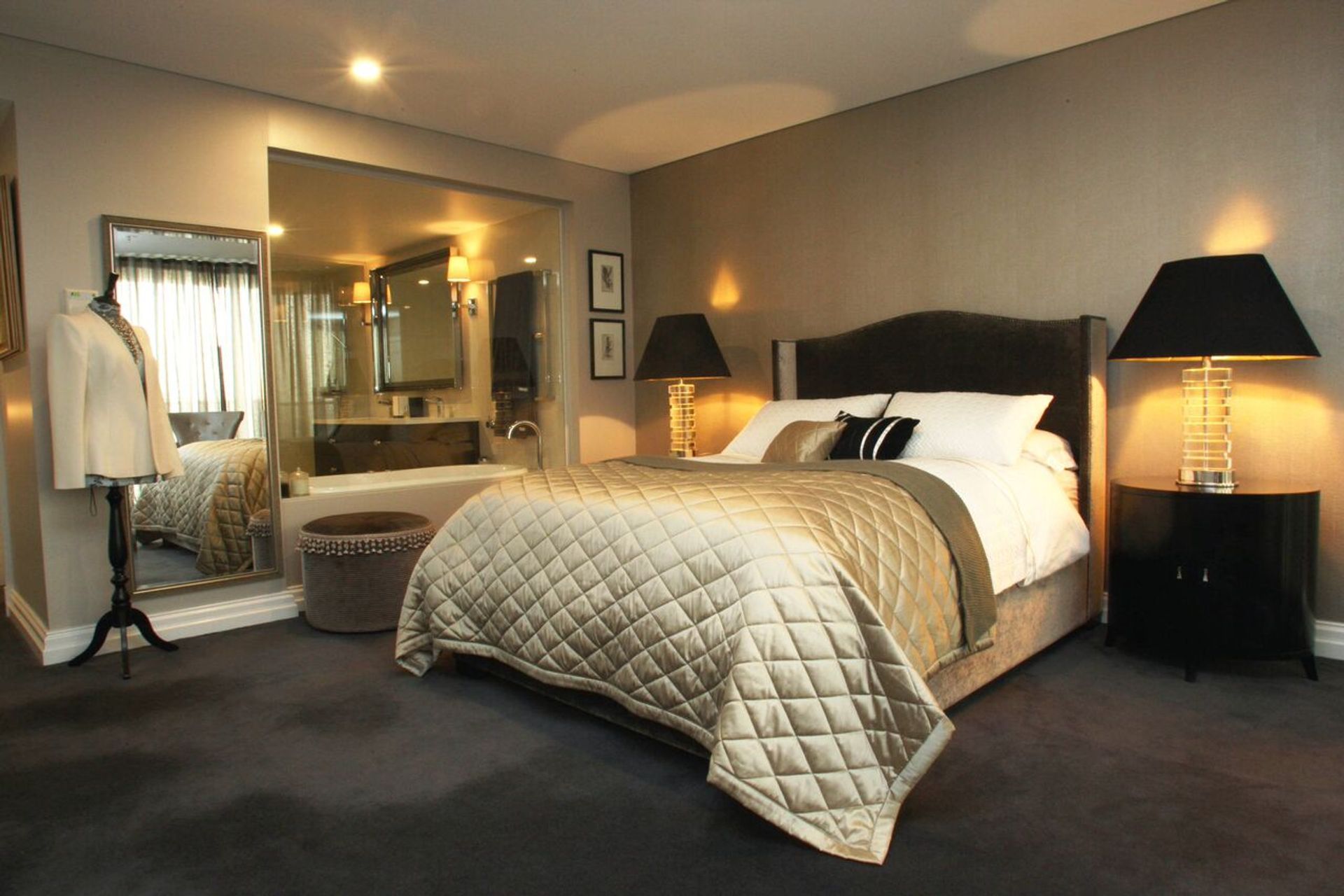 New York Style  Apartment