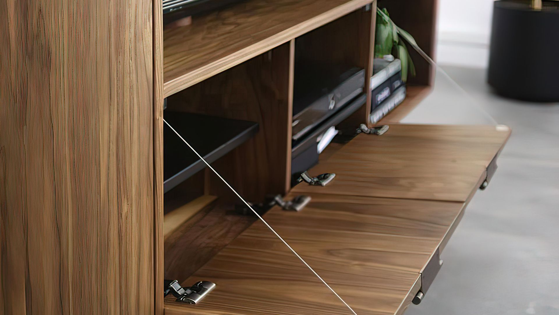 Timberwolf Design banner