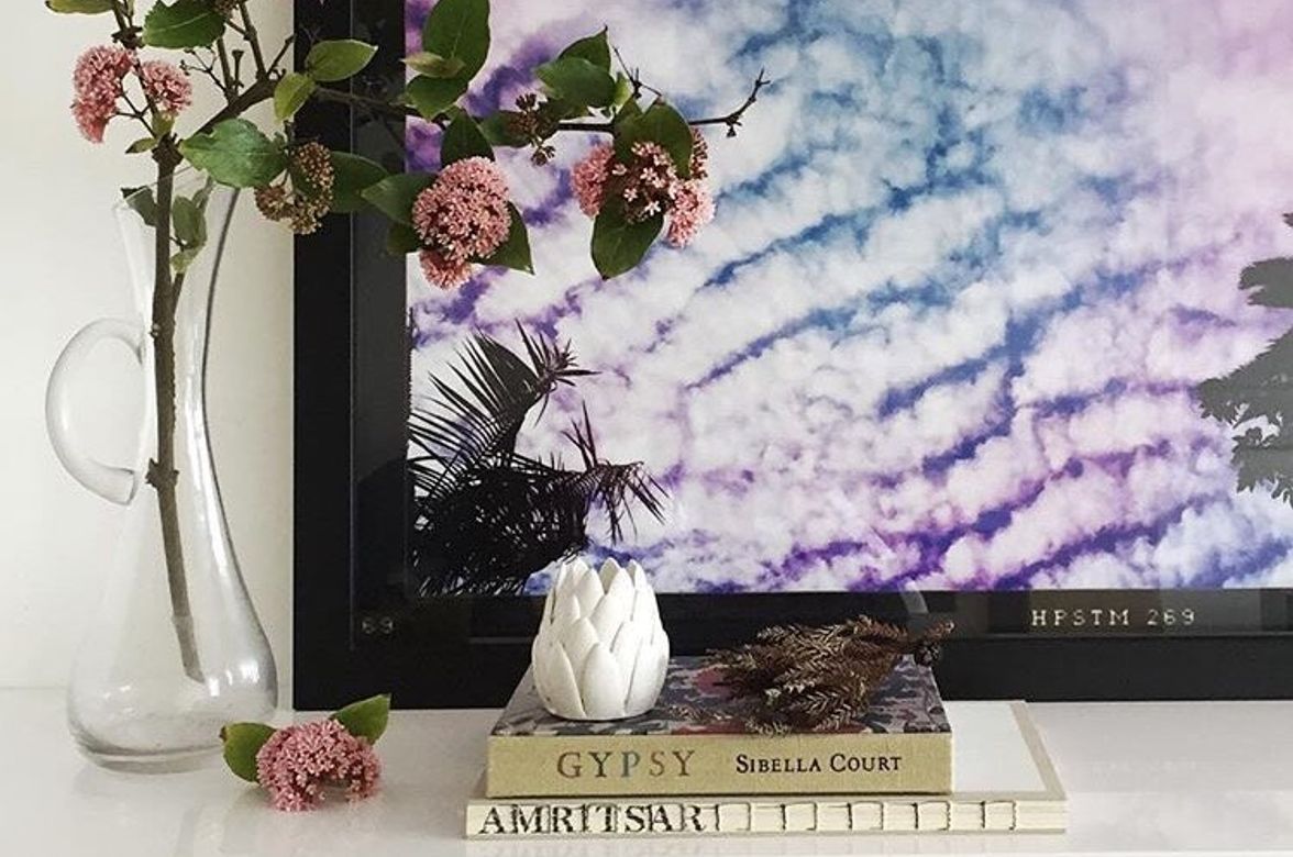 Room makeovers through considered selection of art, textiles, furniture and accessories.