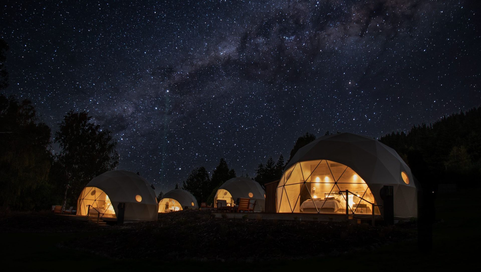 Cross Hill Domes, Lake Hawea banner