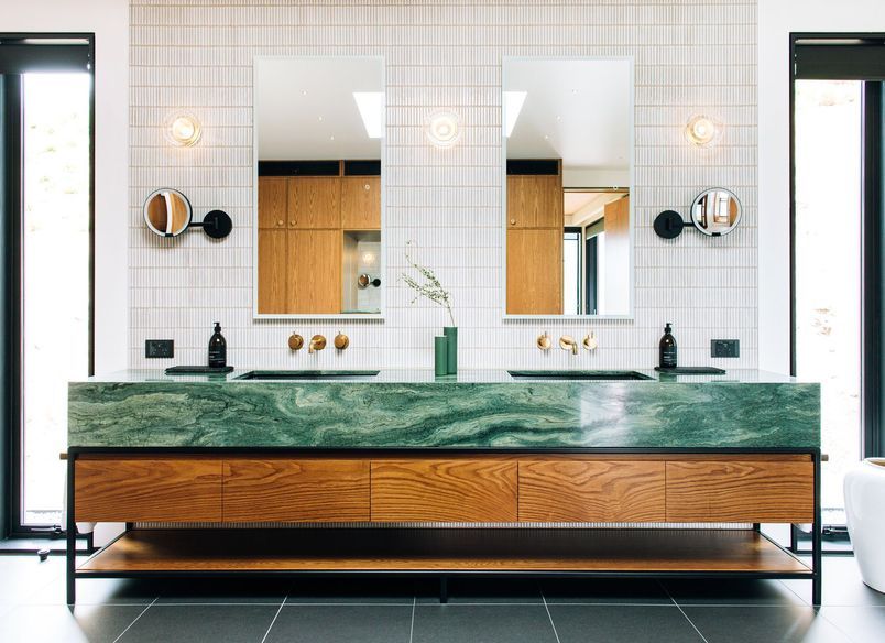 Stonefly Lodge - Falcon Brae Villa