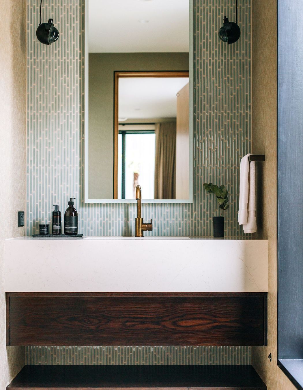 Stonefly Lodge - Falcon Brae Villa