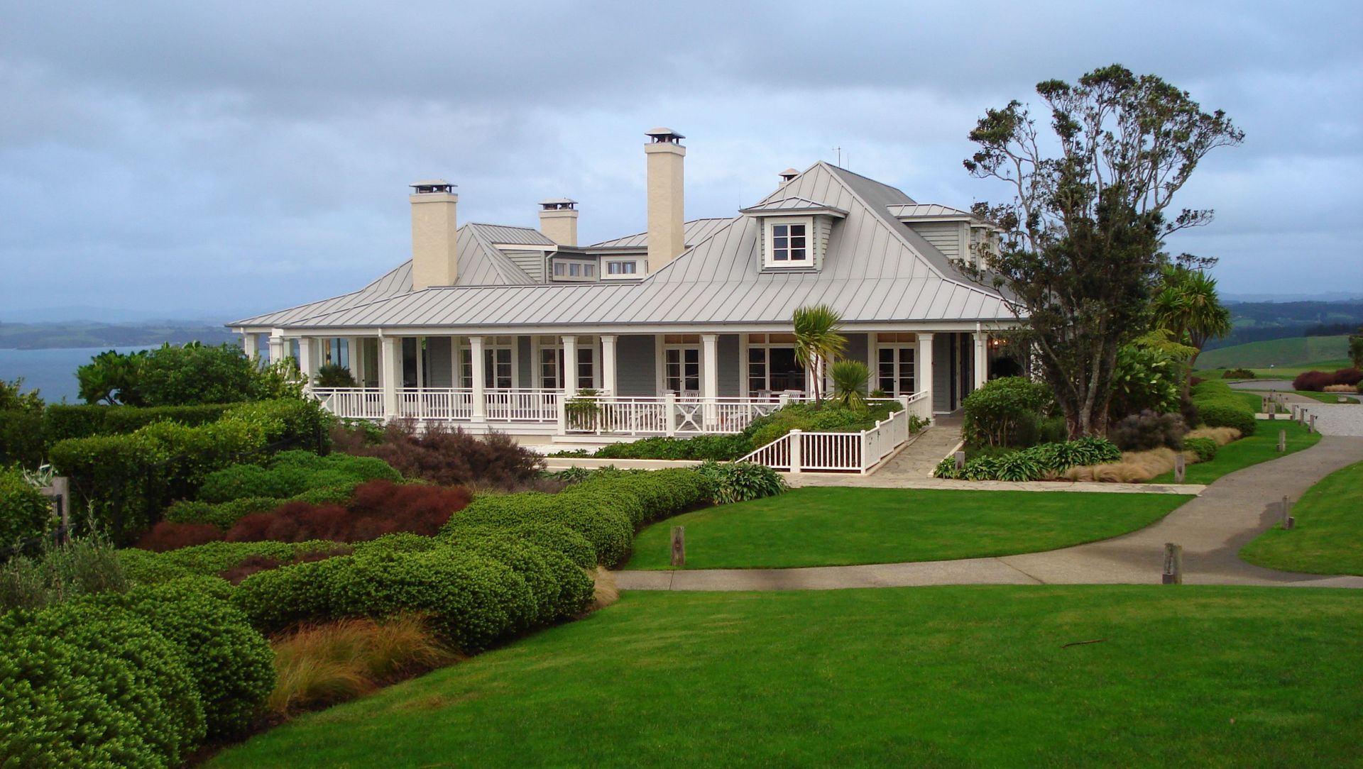 Kauri Cliffs Lodge banner