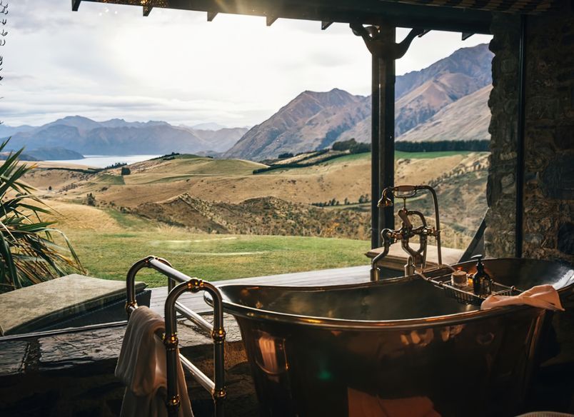 Mahu Whenua Ridgeline Homestead
