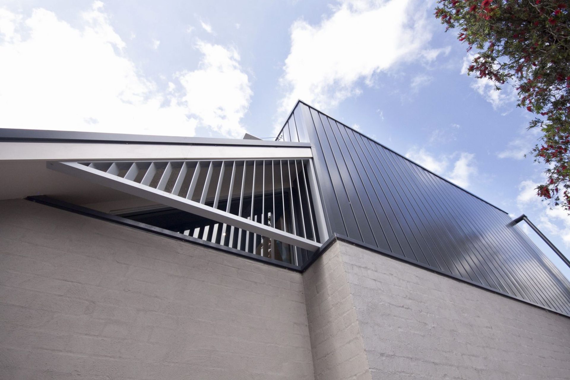 Suters Sunnyside Residence